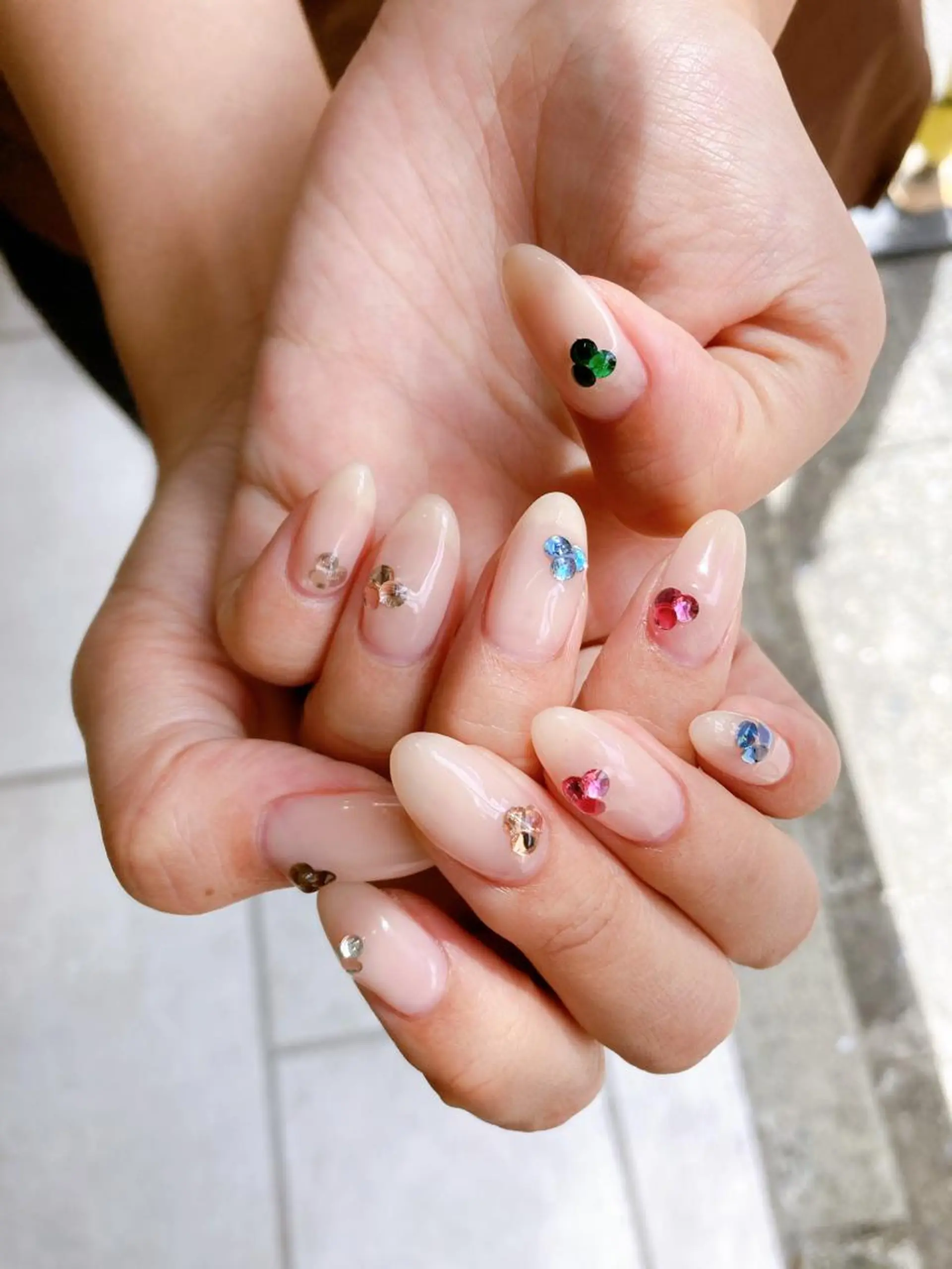 ネイル Nest 平出のネイルデザイン