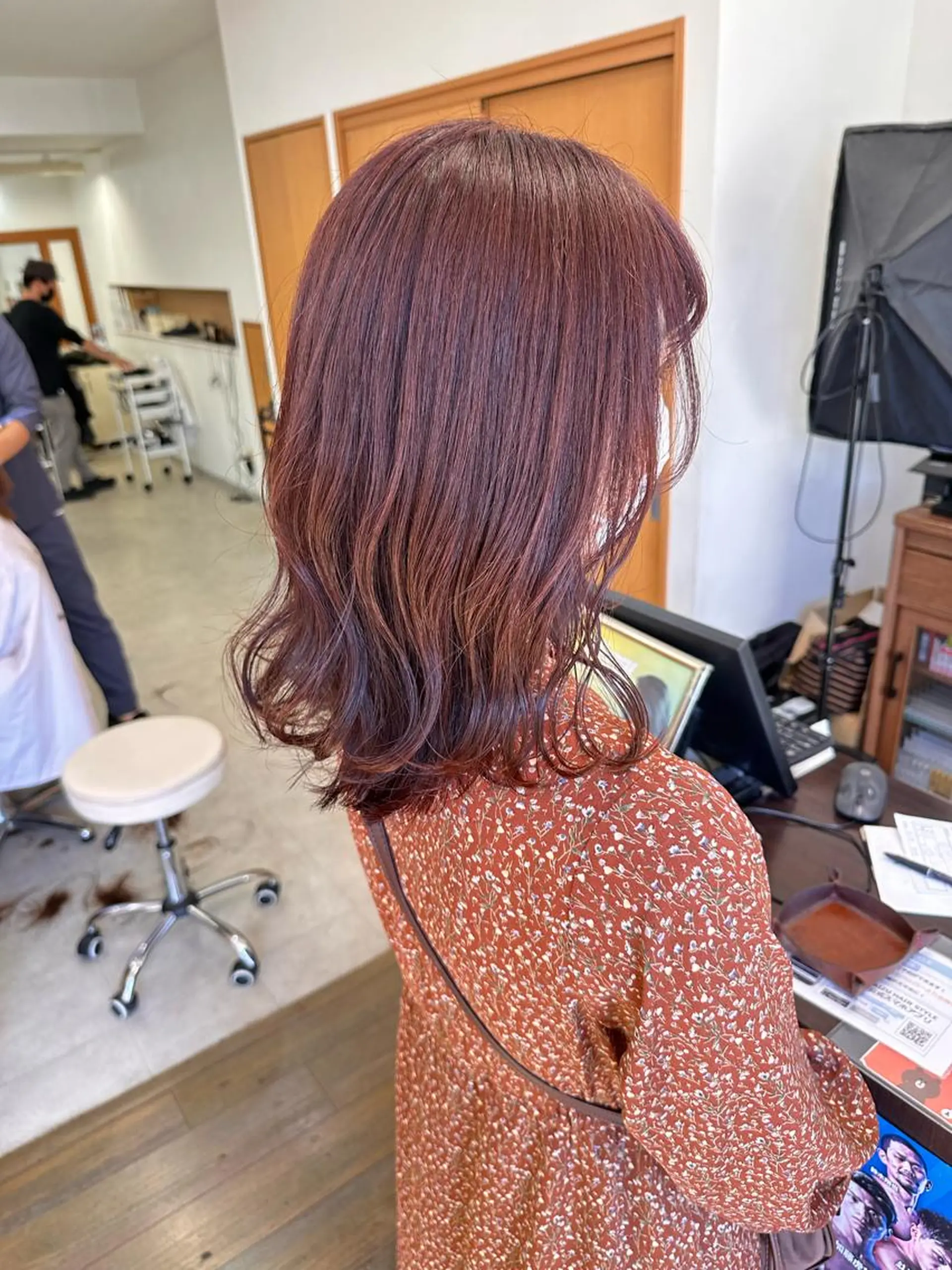 ミディアム カラー ブリーチ ブラウンカラー ブリーチなしカラー ピンクカラー ピンクブラウン peg.hair所属・ブリーチカラー🫧 森　凪沙のヘアスタイル