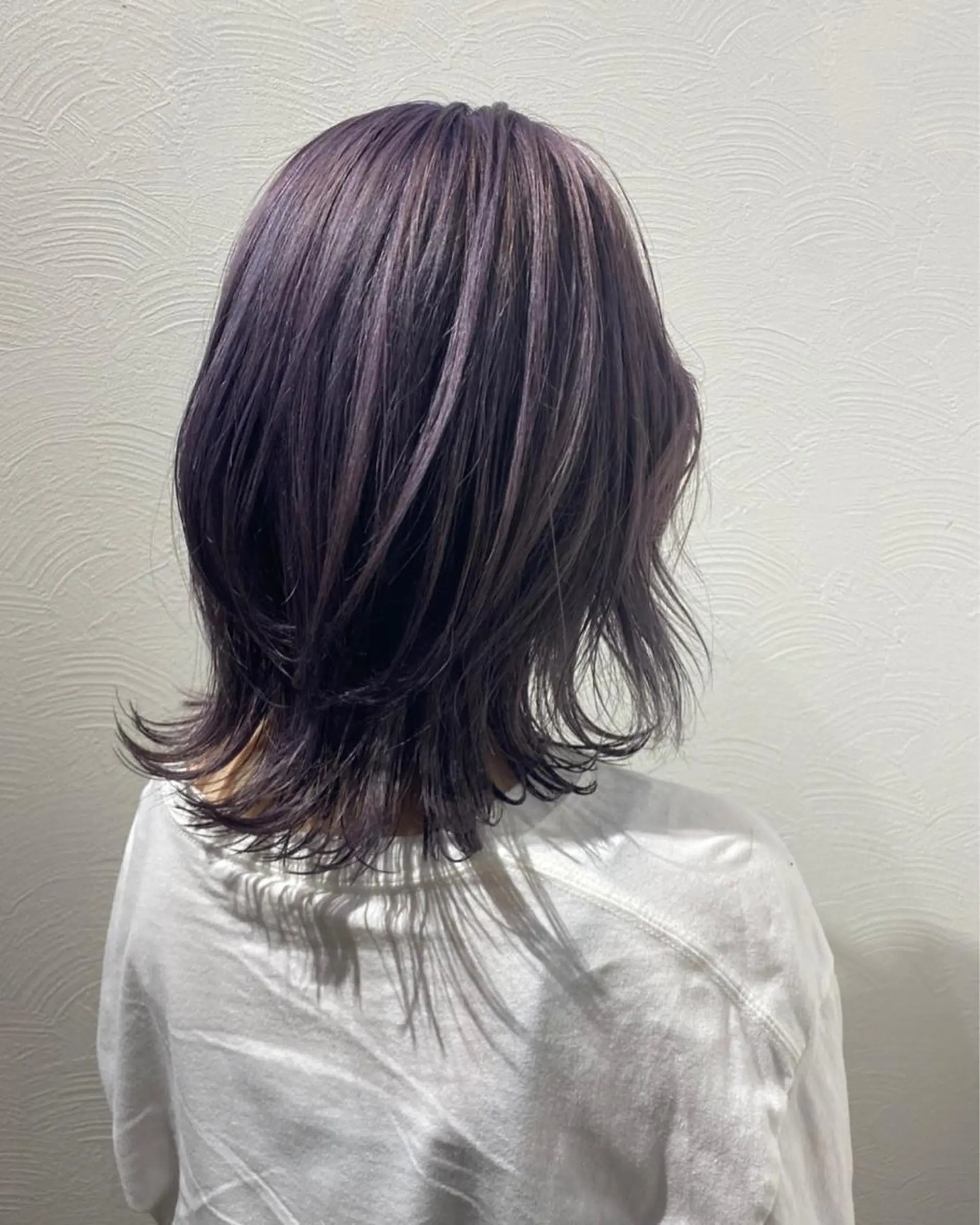 ミディアム カラー ヘアアレンジ アッシュ アッシュグレー アッシュグレージュ バレイヤージュ ミストバング ヘアカラー Bob&ハイトーン 専門家CHIHIROのヘアスタイル