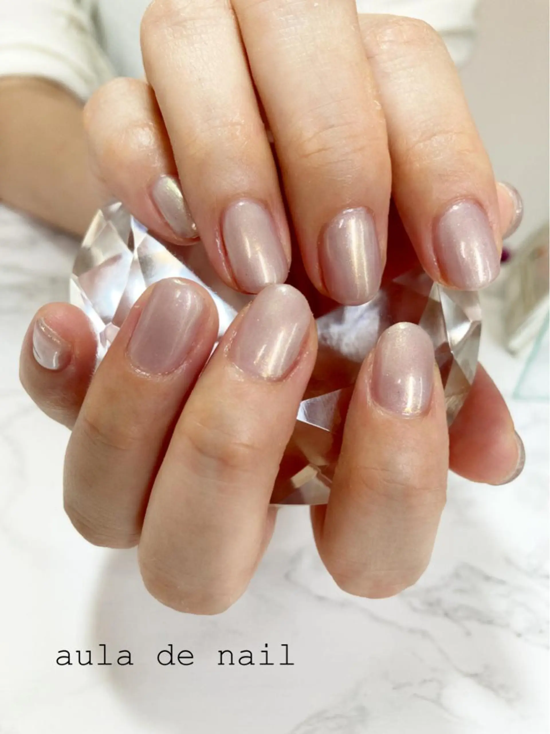 ショート ネイル マツエク・マツパ オーロラネイル ワンカラーネイル ハンドネイル auladenail アウラデネイルのネイルデザイン
