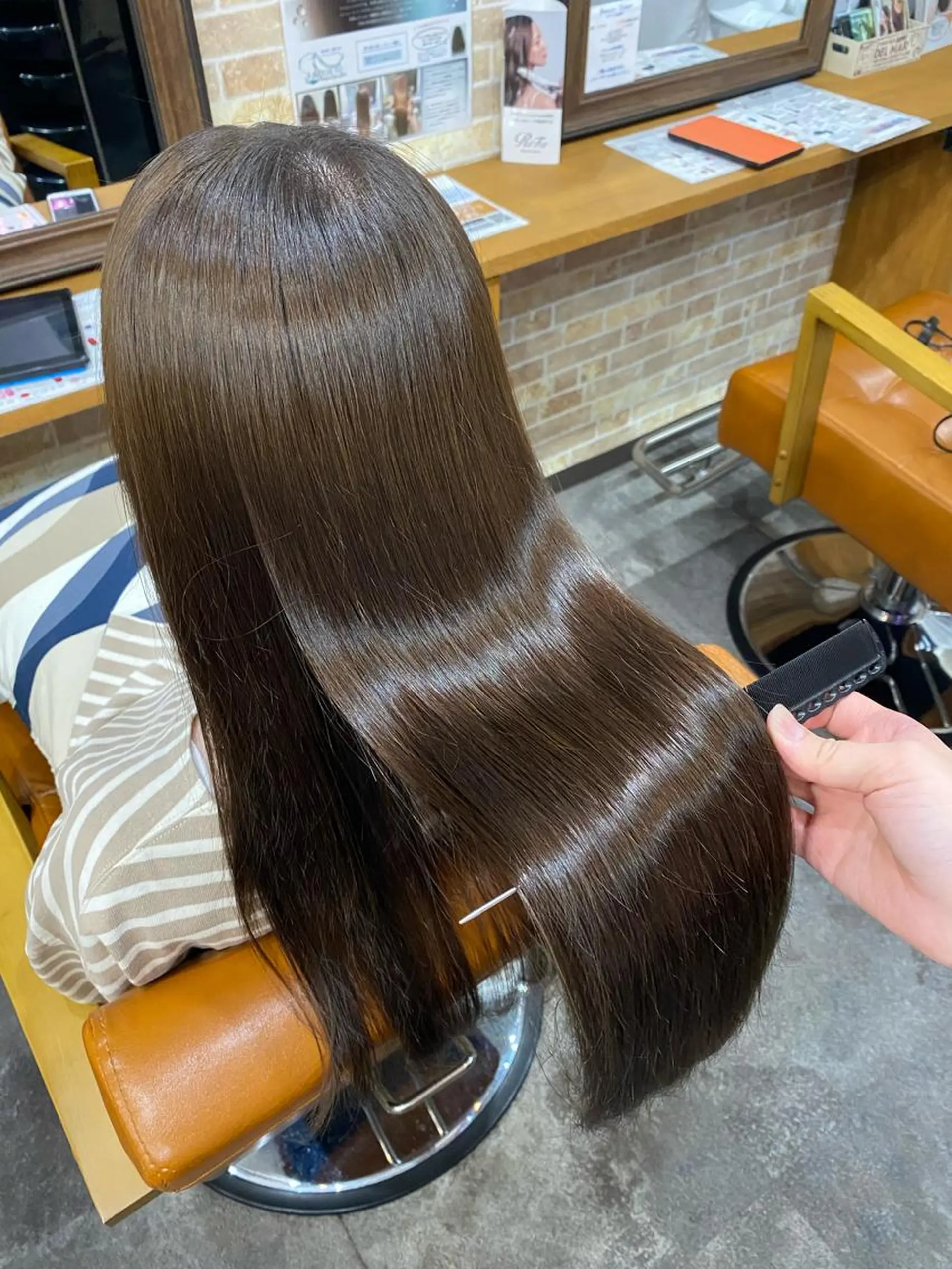 セミロング 美髪ヘア 🤍erikaのヘアスタイル