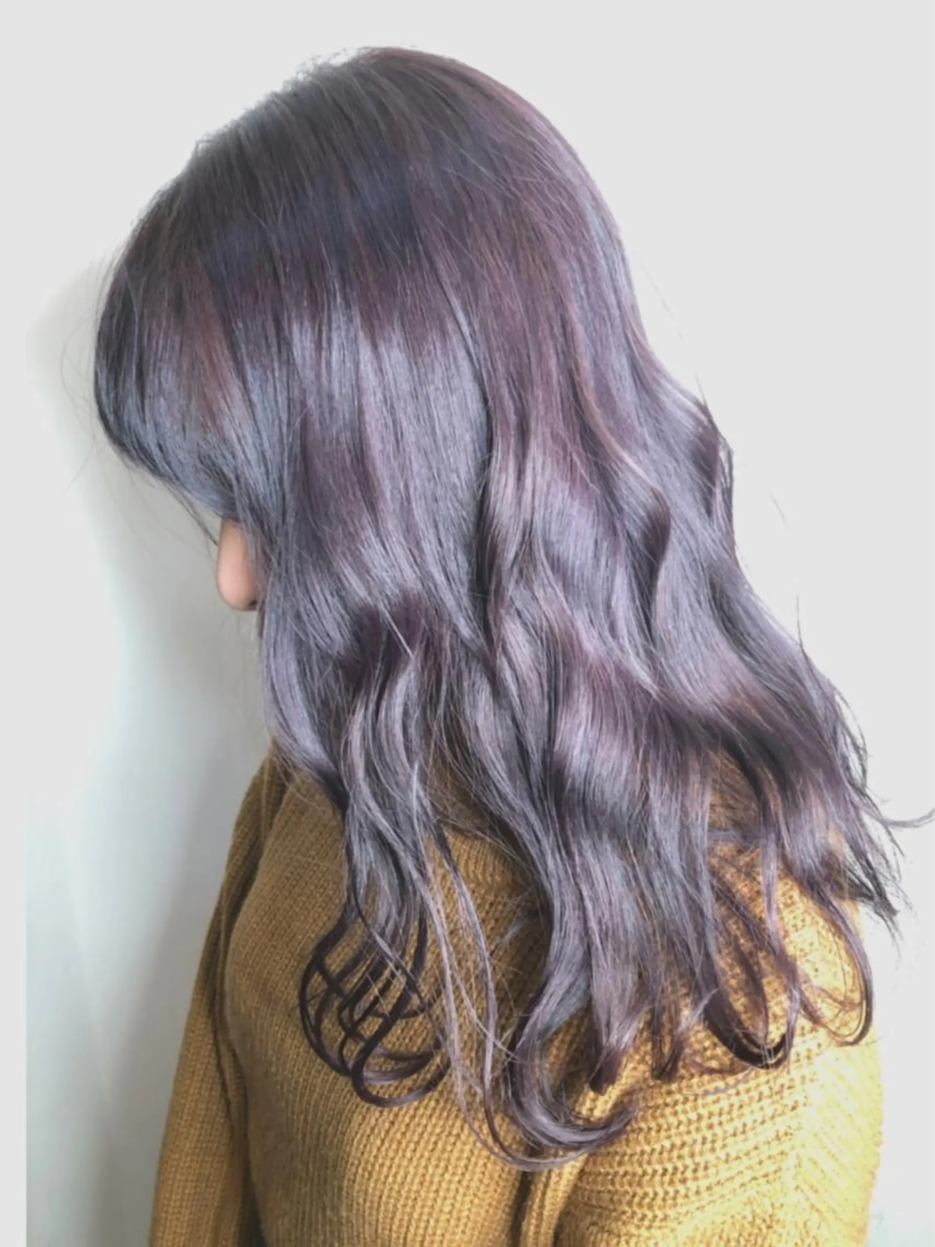 ロング カラー パーマ アッシュ ラベンダーカラー ラベンダーアッシュ 高橋 隆一のヘアスタイル