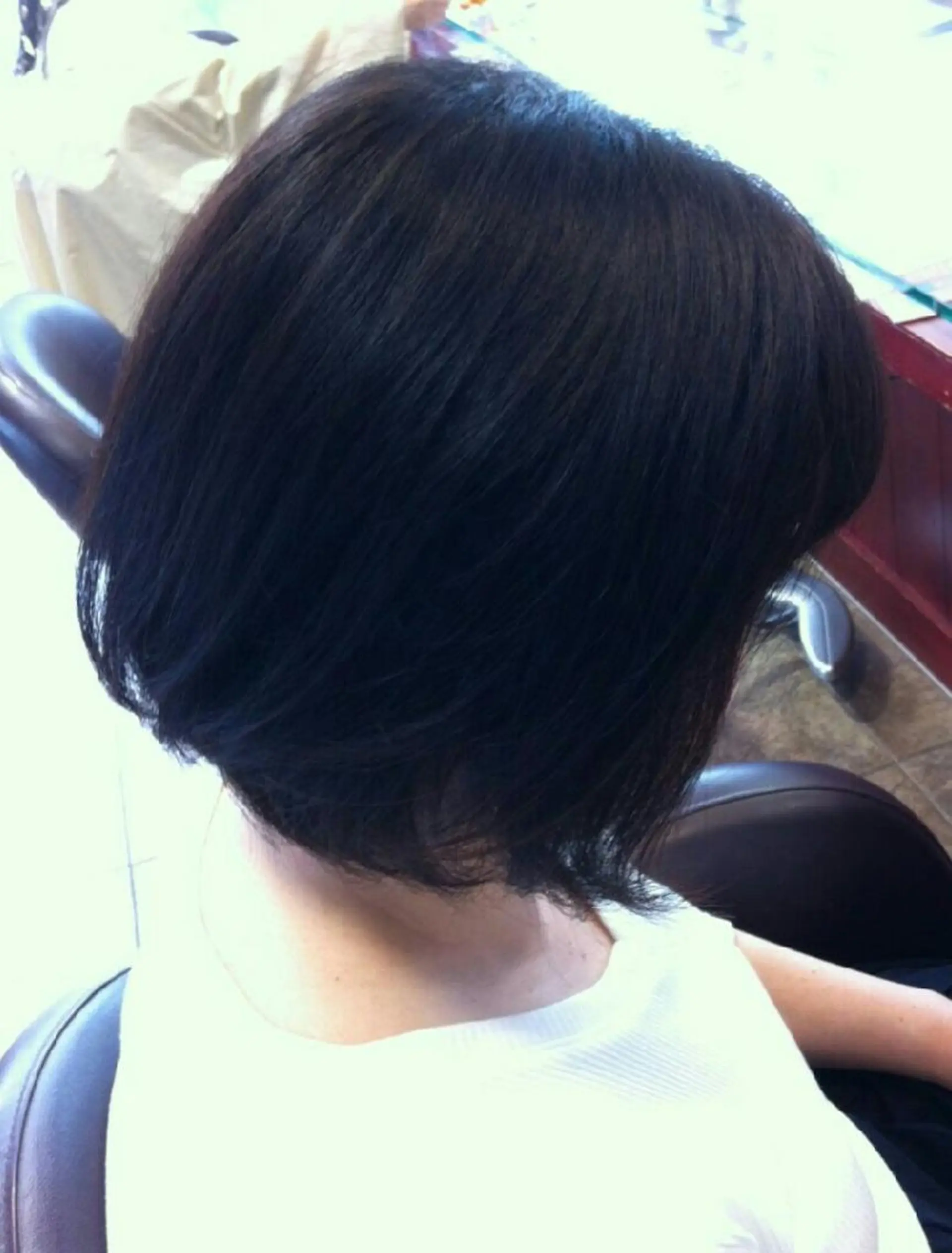 ミディアム 嶋村 望美のヘアスタイル