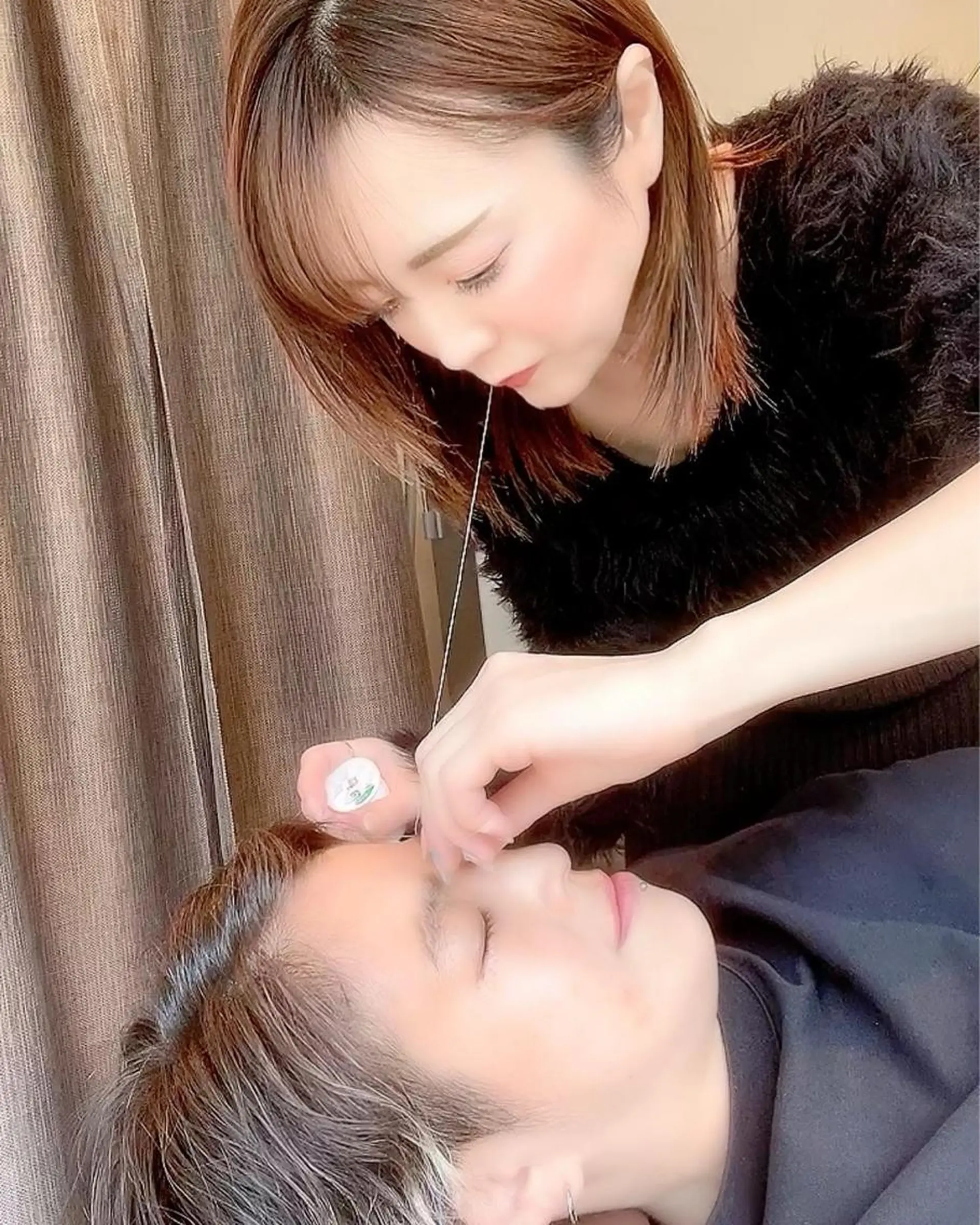 アイブロウ ハーブピーリング/韓国肌管理/フェイシャル/毛穴洗浄/眉毛/顔脱毛【糸脱毛専門】rev所属・ハーブピーリング🌹 毛穴洗浄❤️眉waxのエステ・リラクイメージ