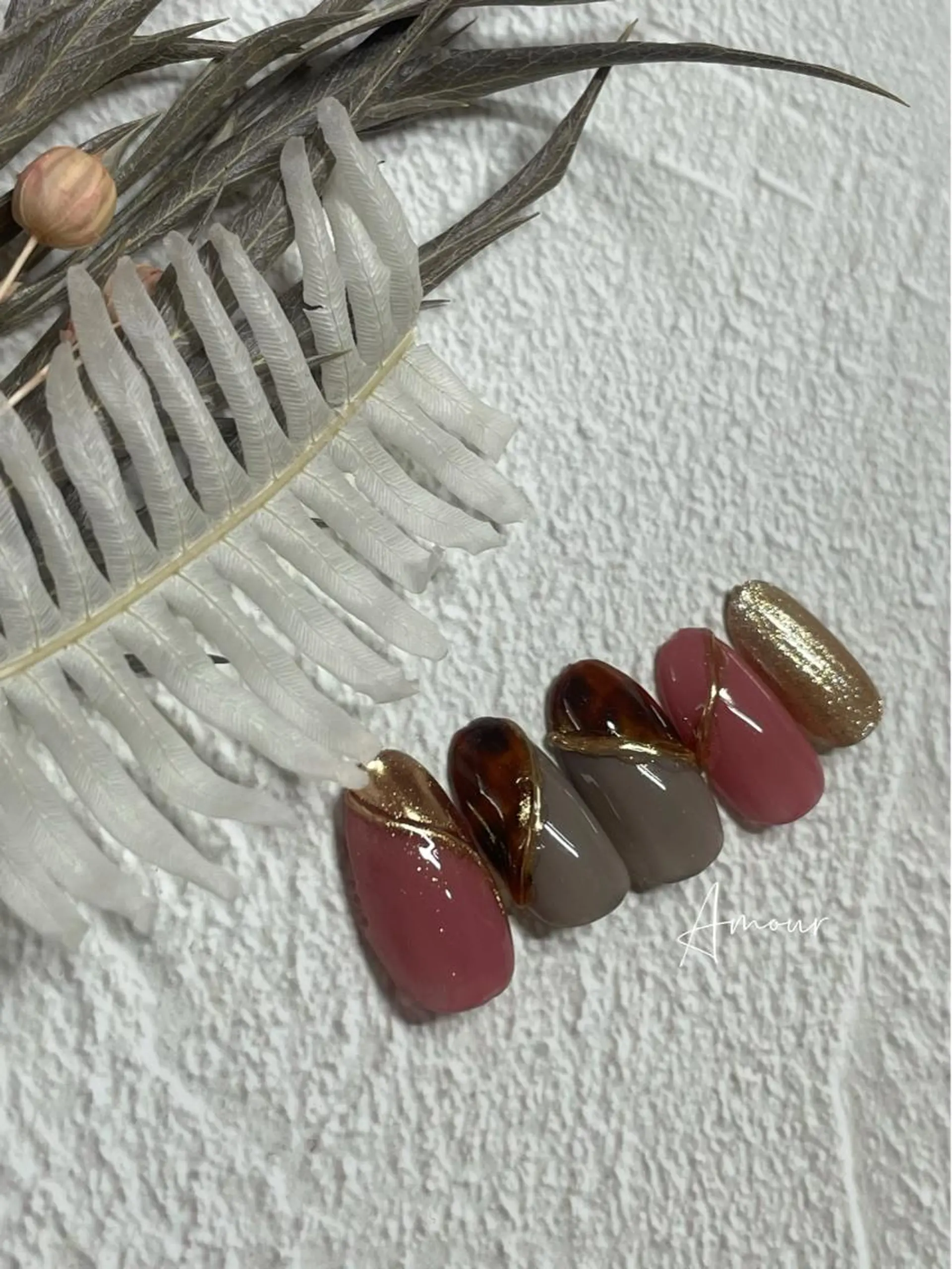 ネイル べっ甲ネイル Nail Salon Amourのネイルデザイン