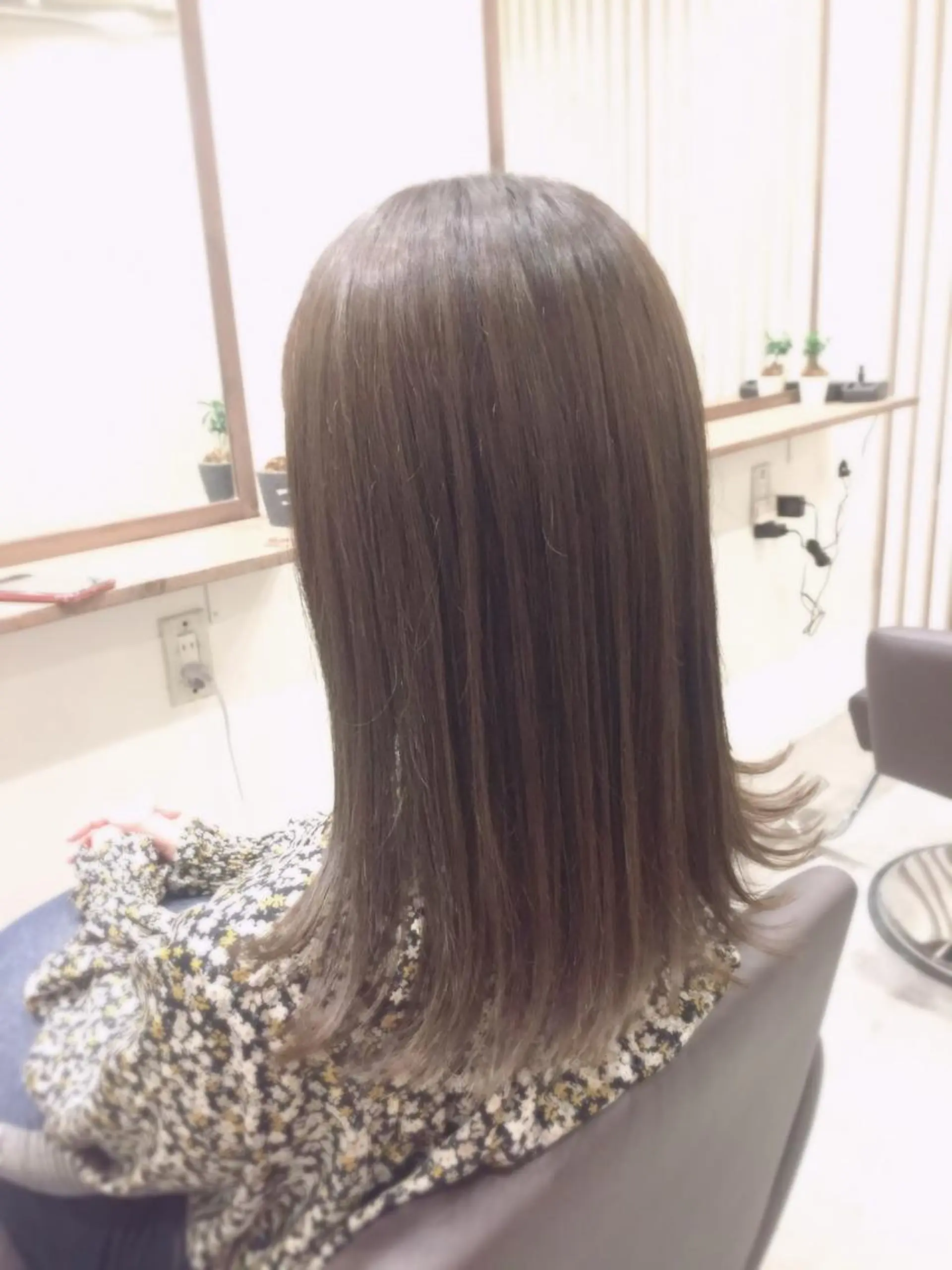 セミロング 外国人風カラー mu-kicii 三鷹店所属・撮影モデル募集中☆ オグリヤスエのヘアスタイル