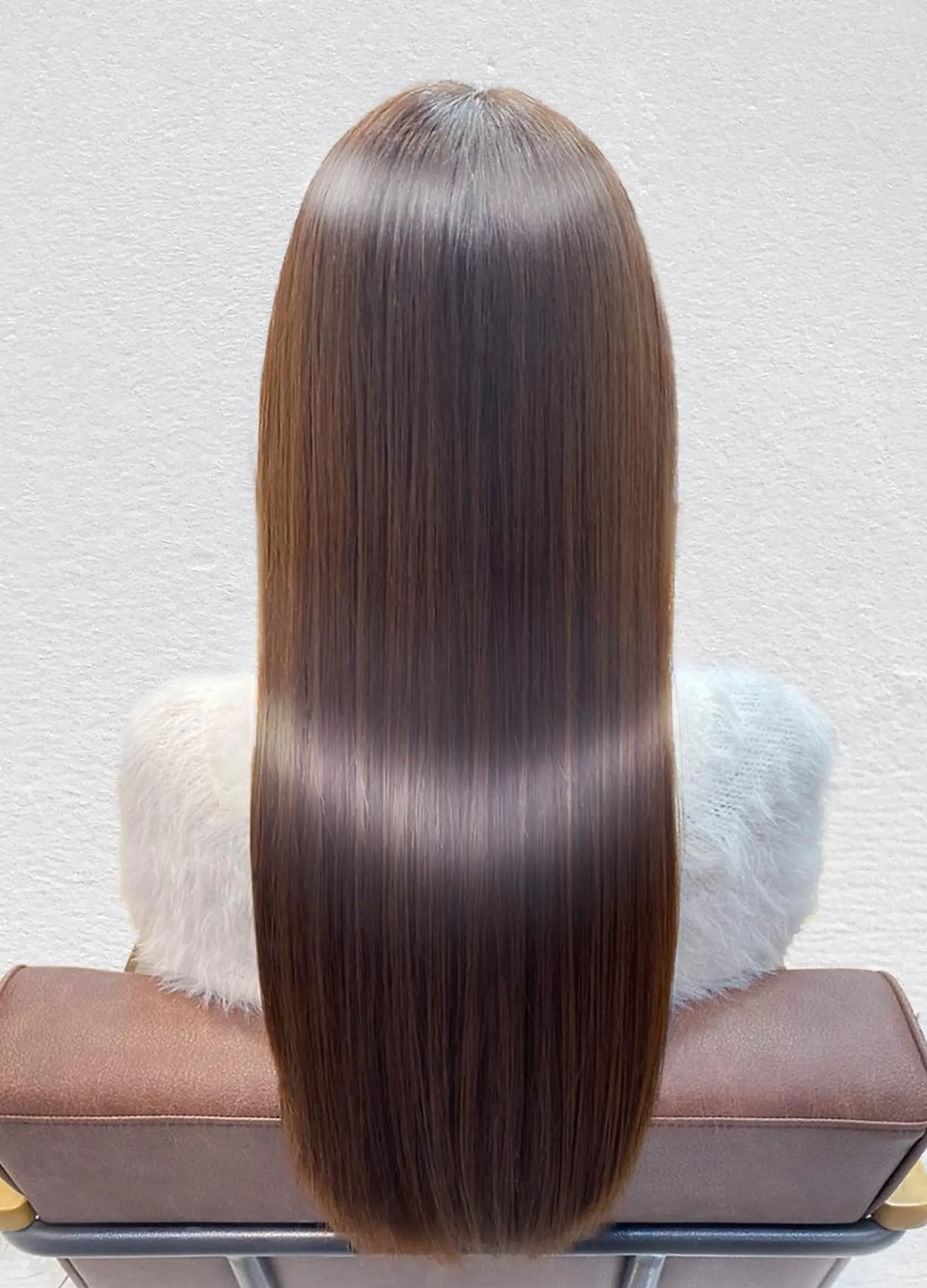 ミディアム カラー パーマ アディクシーカラー ケアカラー 髪質改善 トリートメント ストレートパーマ カット ヘアカラー トリートメント ヘアケア特化型サロン newi 梅田のヘアスタイル