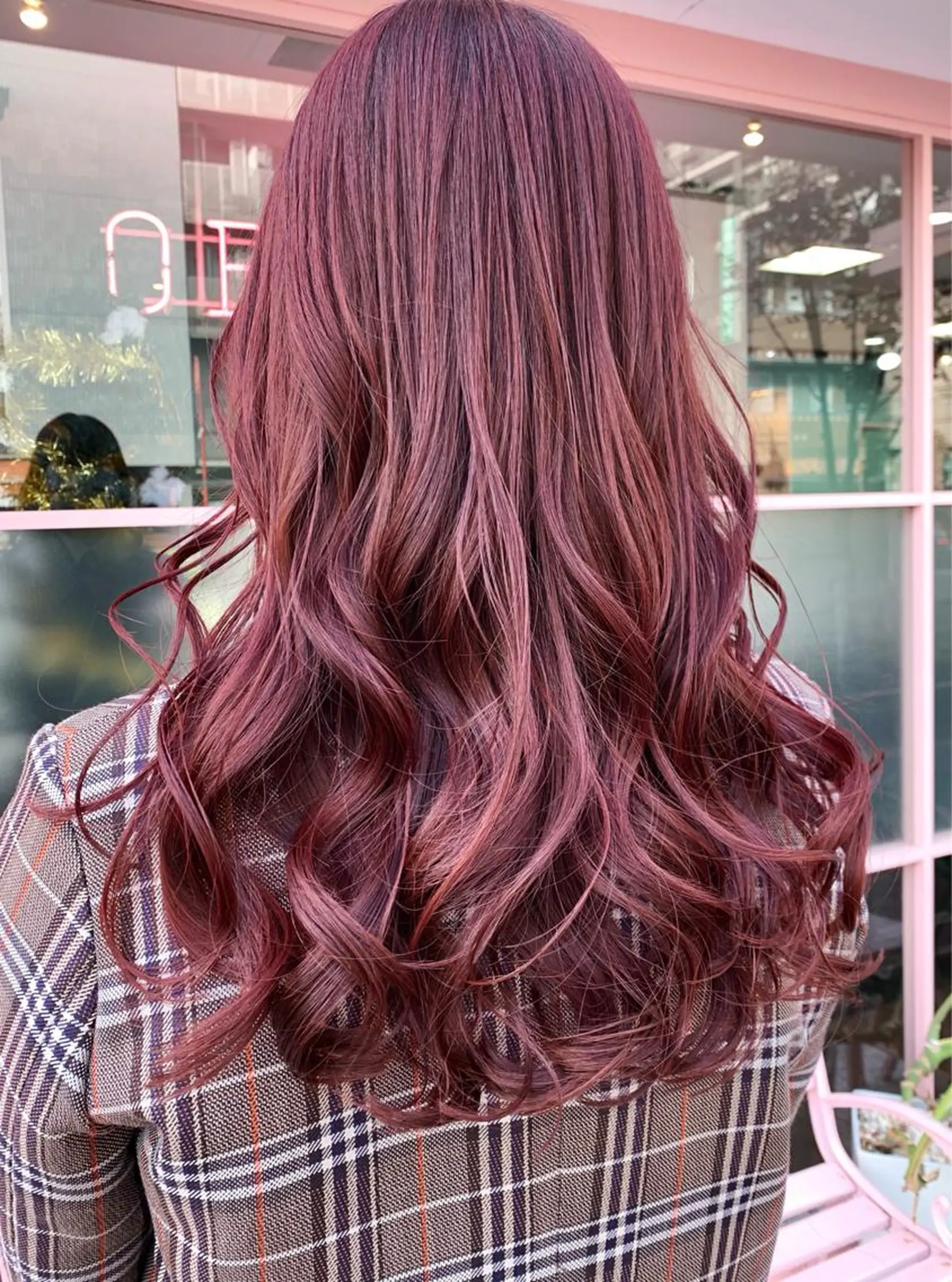 ロング カラー irwi所属・Ebihara Satomiのヘアスタイル