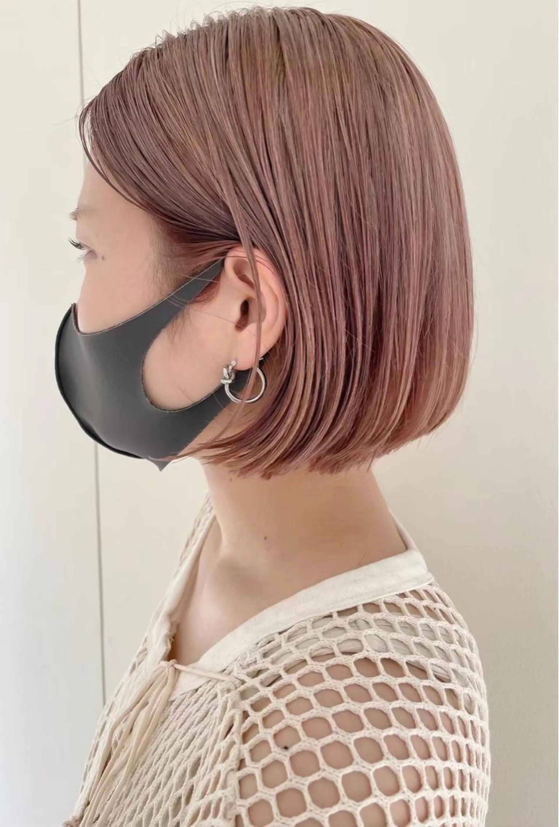 ショート カラー ブリーチ ケアブリーチ ダブルカラー イヤリングカラー ハイライトカラー 神戸ボブ✂️ ioe三宮/田 伸佳のヘアスタイル