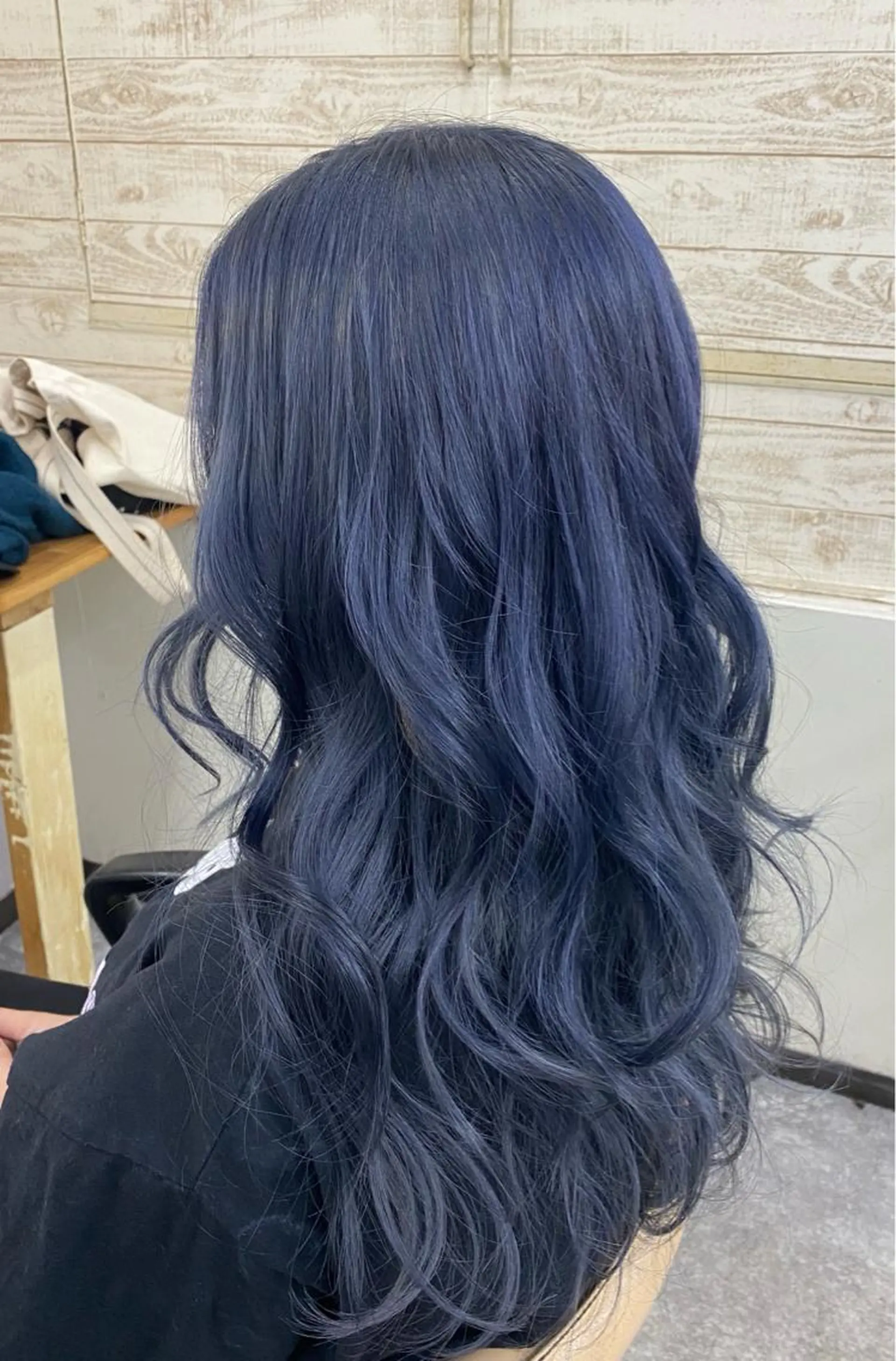 ロング カラー ネイビーカラー Monica所属・Monica RIEのヘアスタイル