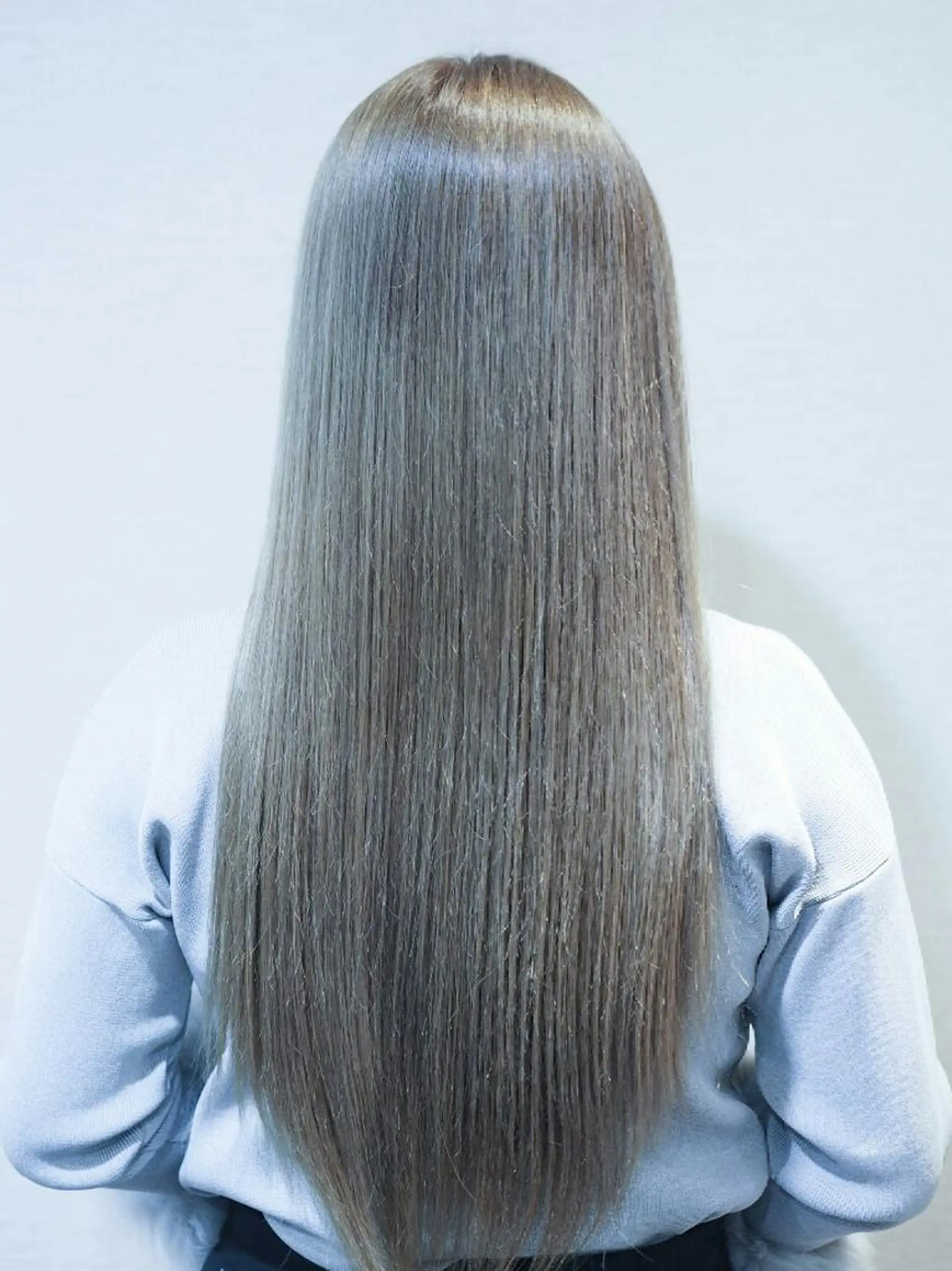 ロング カラー アッシュ ダブルカラー ホワイトアッシュ Luxian所属・辻 竜也　のヘアスタイル