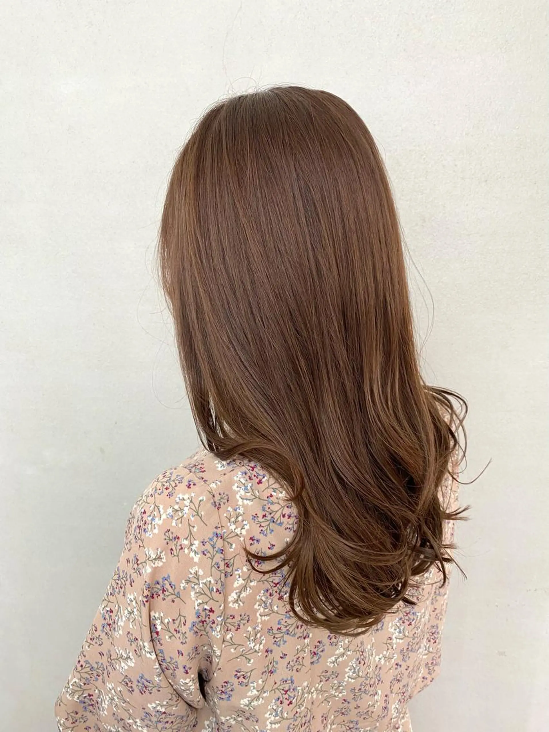 セミロング カラー ベージュカラー とびまつ /ショート/脱白髪染のヘアスタイル