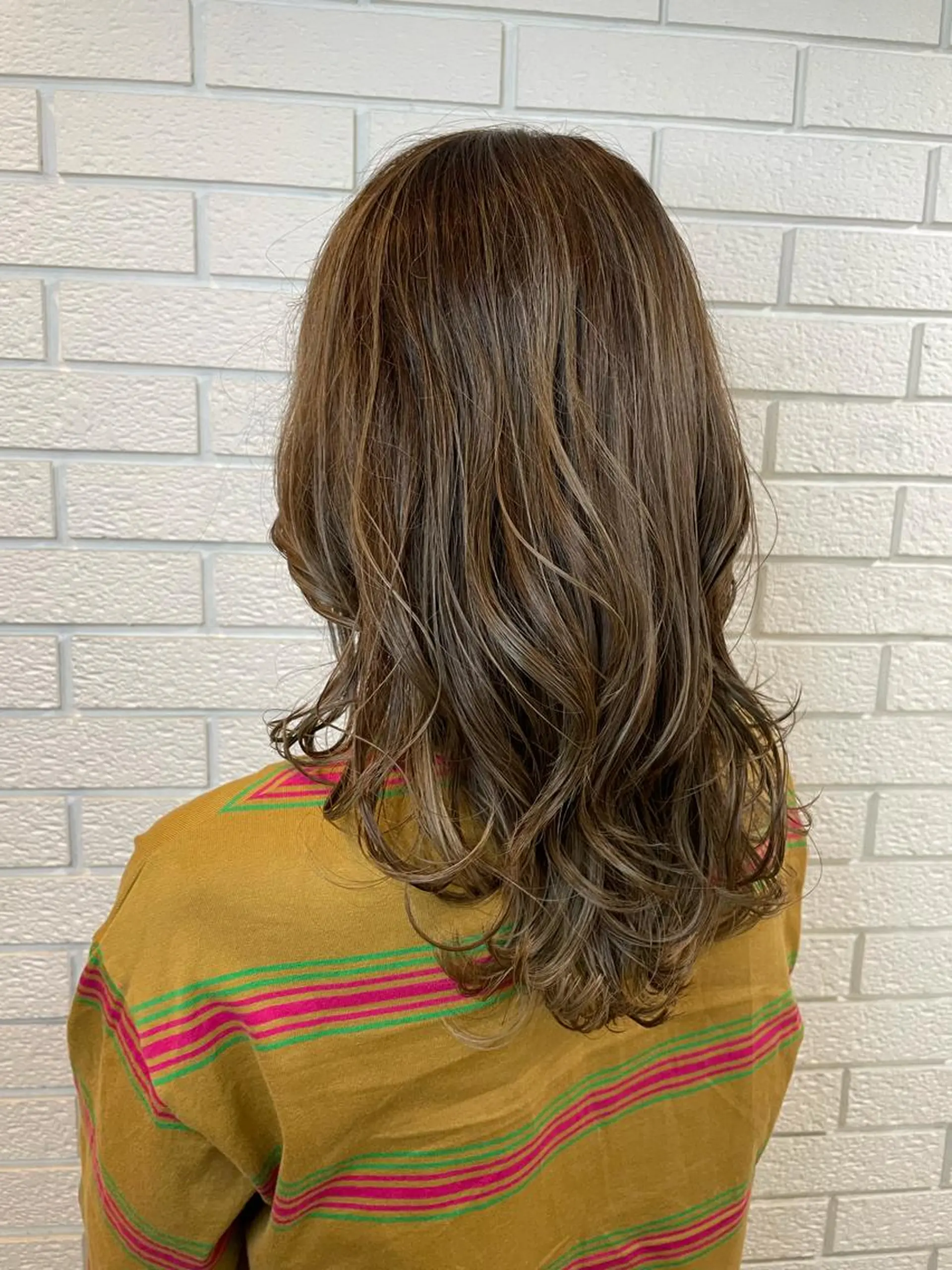 セミロング カラー ベージュカラー ブリーチ 透明感カラー ハイライトカラー ハイライト ヘアカラー ニュアンスデザイン✄ YOU♡のヘアスタイル