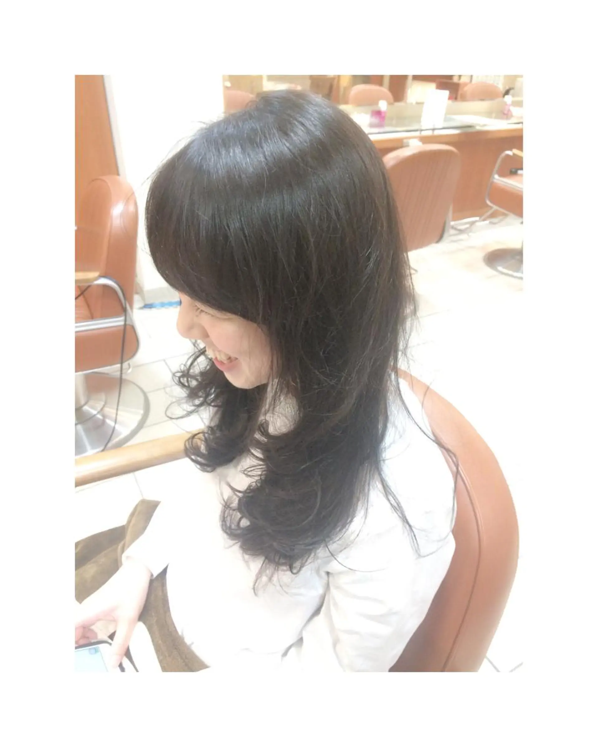 ミディアム セミロング ロング カラー パーマ ヘアアレンジ アッシュ アッシュブラウン ベージュカラー ブリーチ ブラウンカラー 山下 直人のヘアスタイル