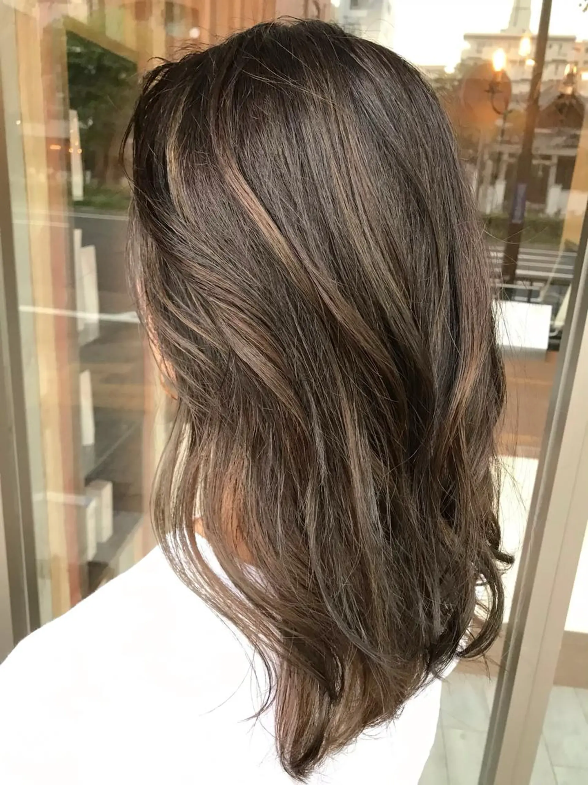 ロング カラー ロングレイヤー レイヤーカット ロング カット ヘアカラー トリートメント 日比 貴大/ minim hairのヘアスタイル