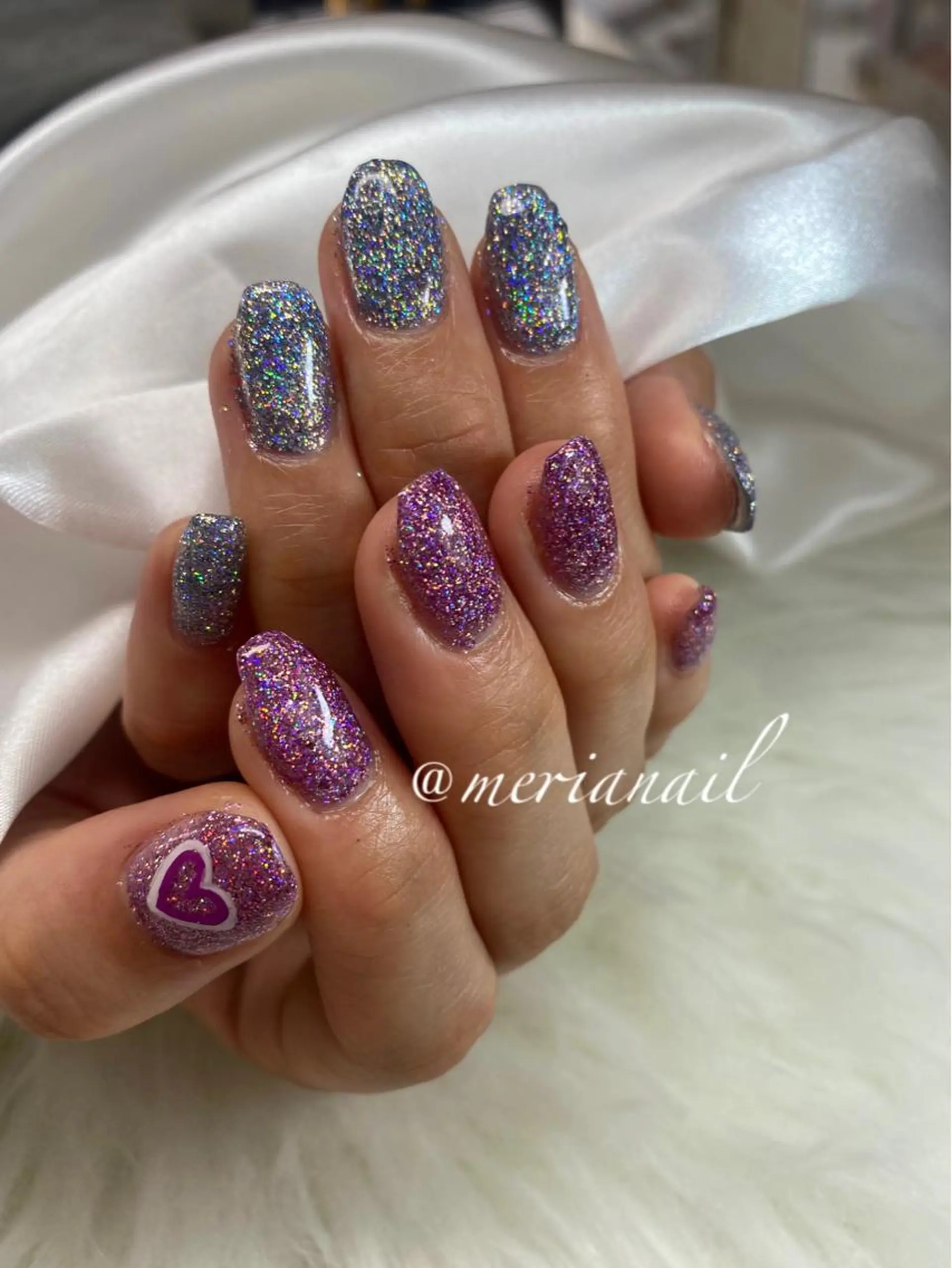 ミディアム カラー メンズ ネイル アイブロウ メンズアイブロウ ラメ(グリッター) メンズネイル ハンドネイル INFINITY所属・INFINITY nailのネイルデザイン