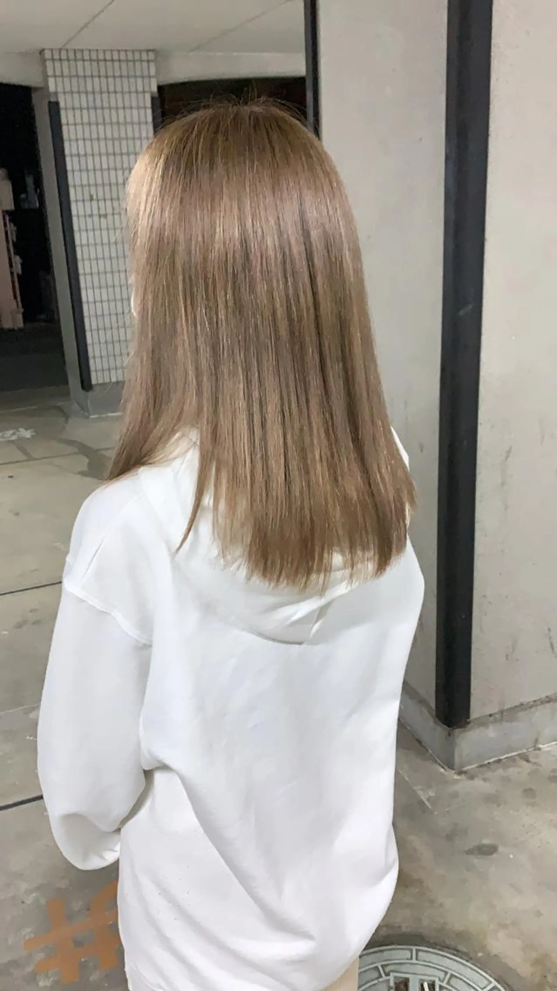 セミロング カラー パーマ ヘアアレンジ メンズ キッズ ネイル マツエク・マツパ 酸性ストレート 髪質改善大槻勇樹のヘアスタイル