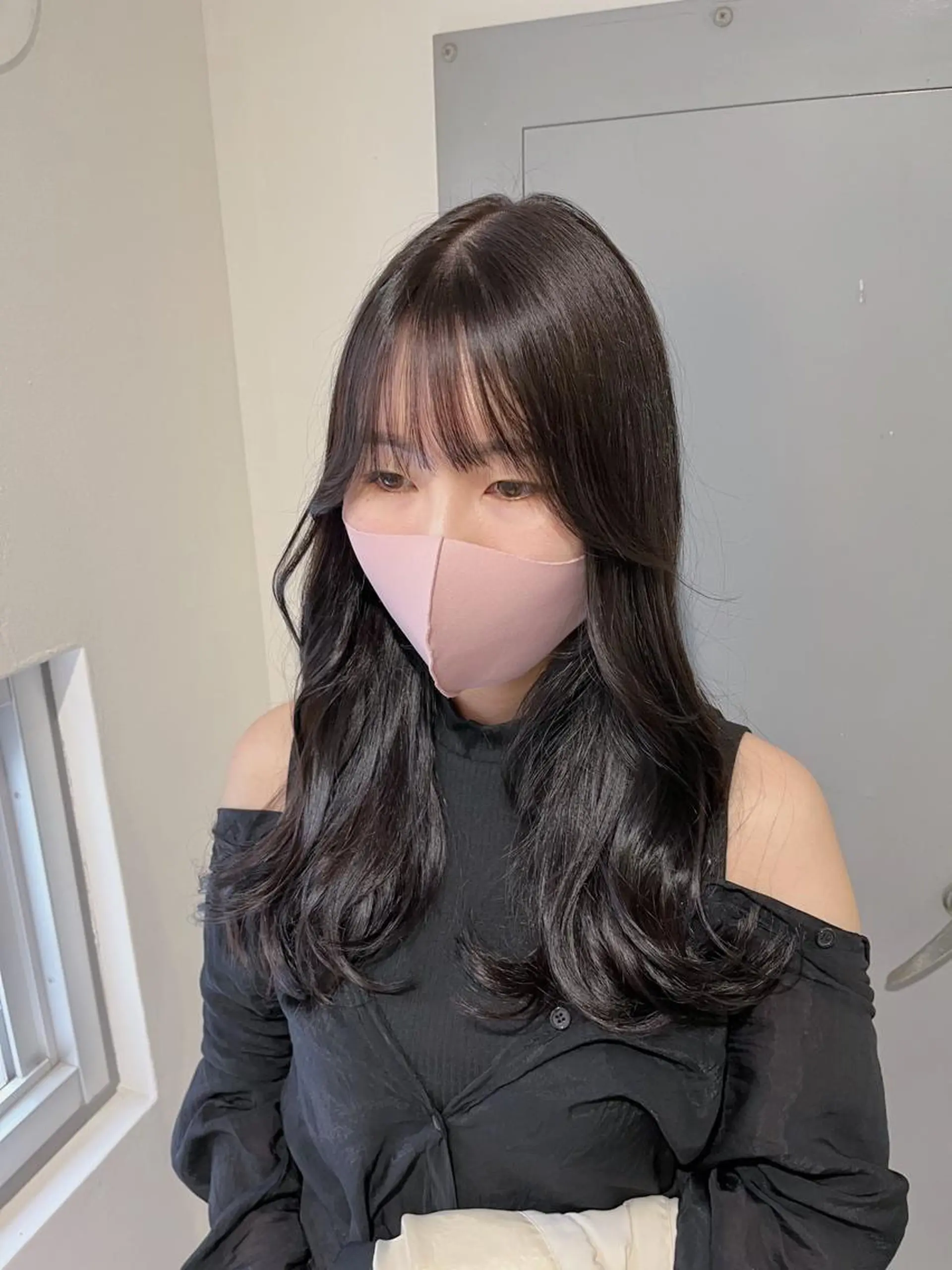 ロング カラー ヘアアレンジ ダークグレー ダークグレージュ グレージュ カット ヘアカラー トリートメント 🤍清楚系 韓国レイヤー🤍拓朗のヘアスタイル