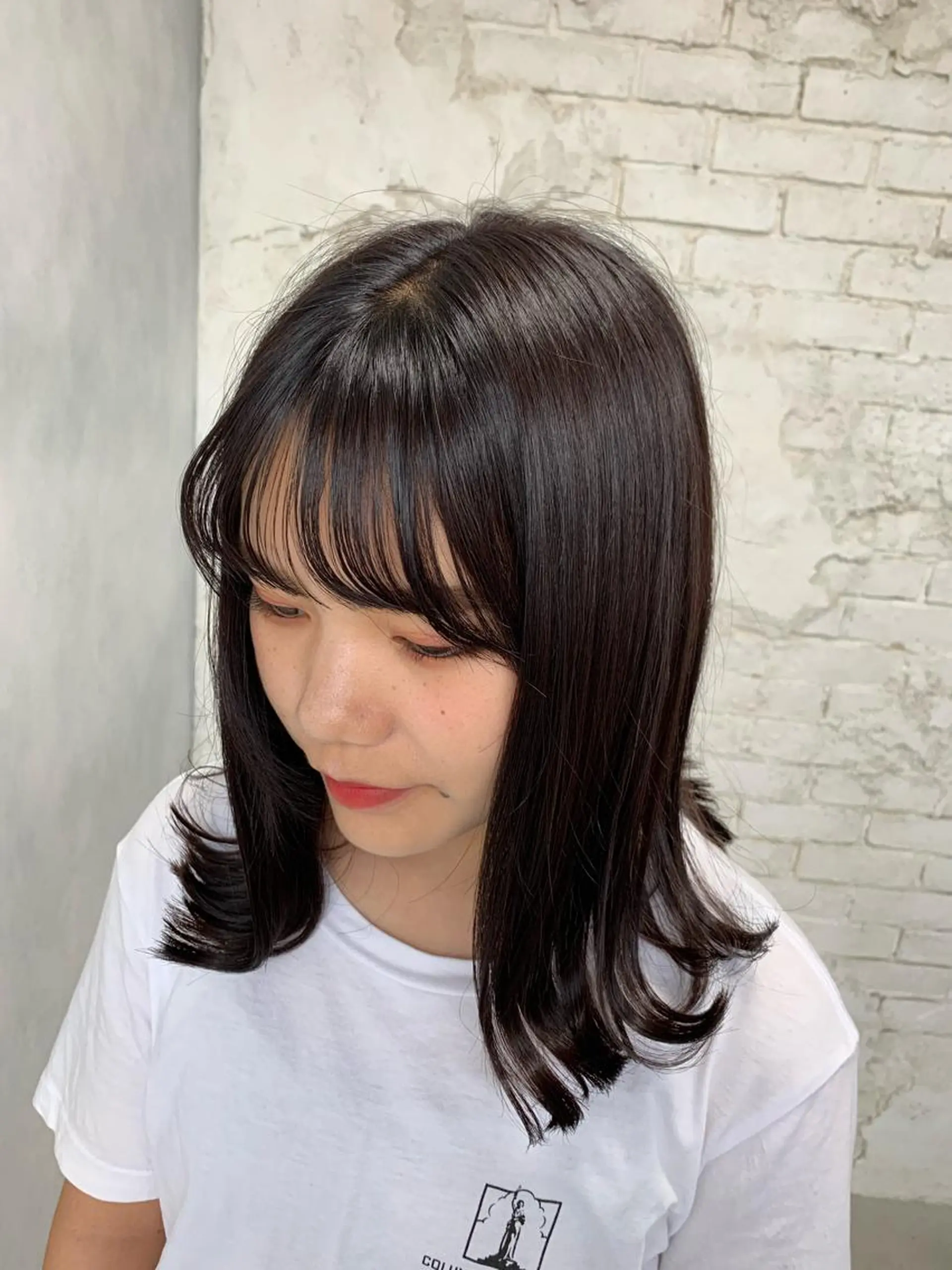 ミディアム u n aのヘアスタイル