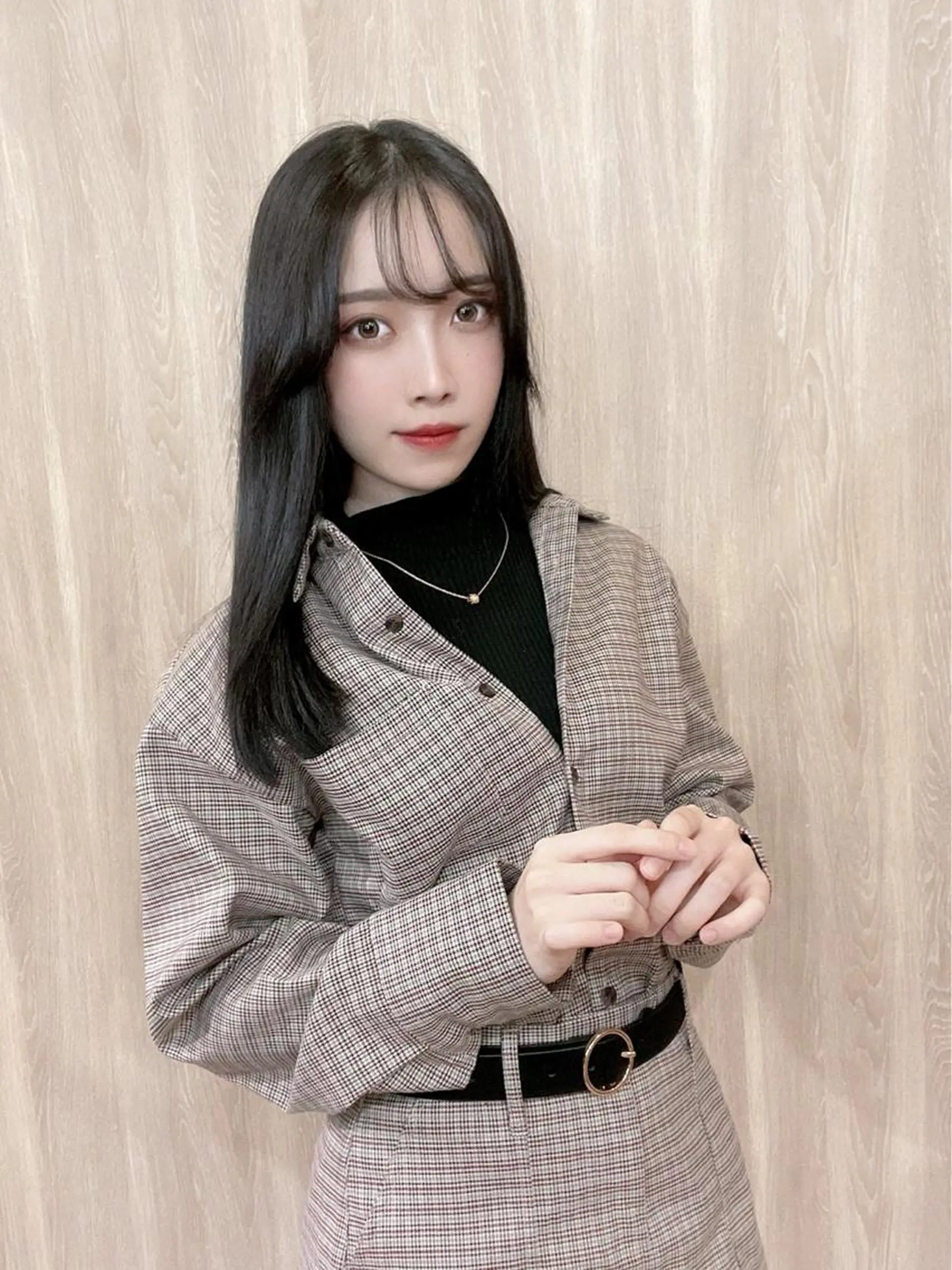 セミロング カラー ヘアアレンジ カット ヘアカラー トリートメント RYOSUKE ハイトーンのヘアスタイル