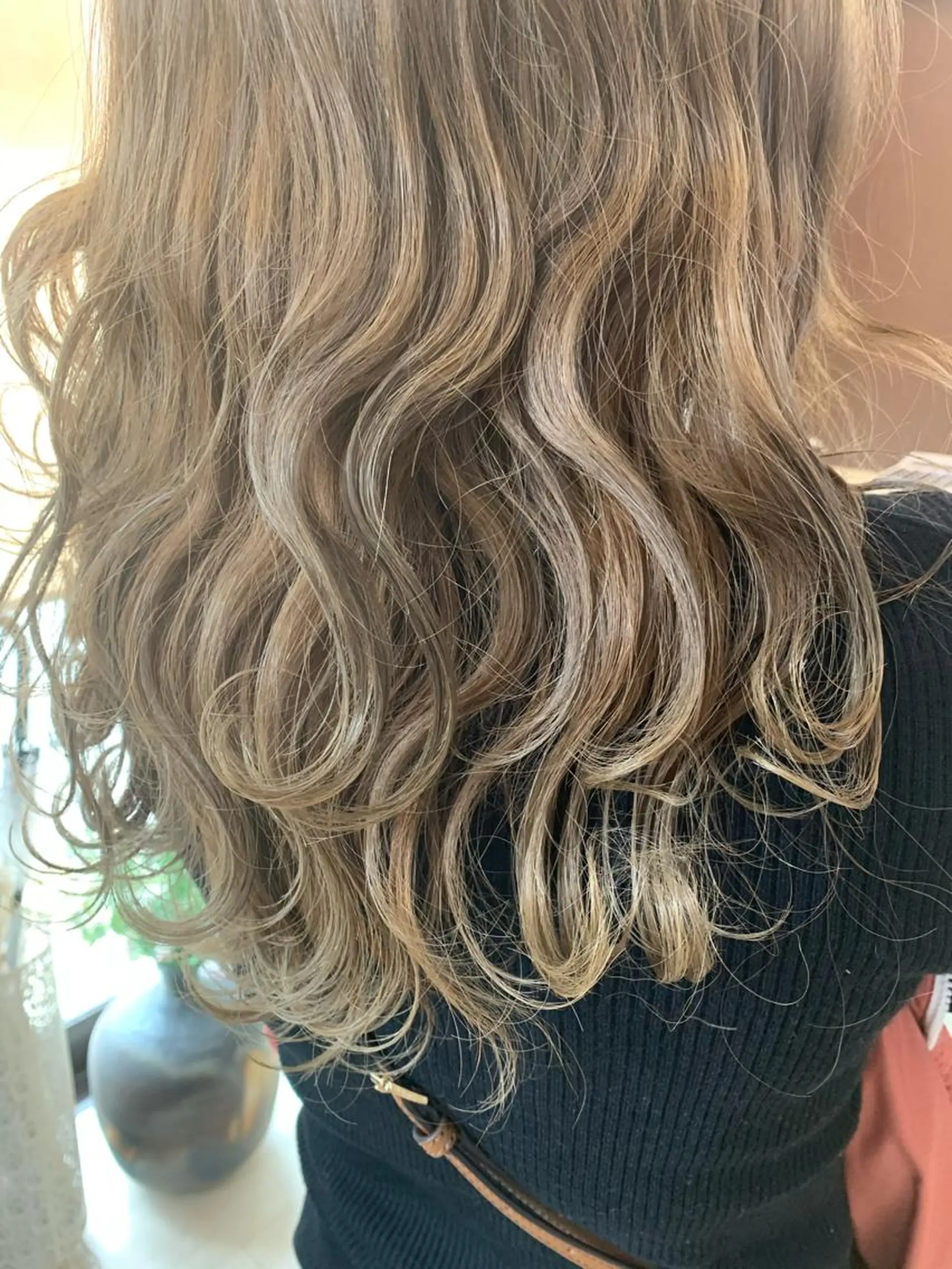 カラー 隅田 美樹のヘアスタイル