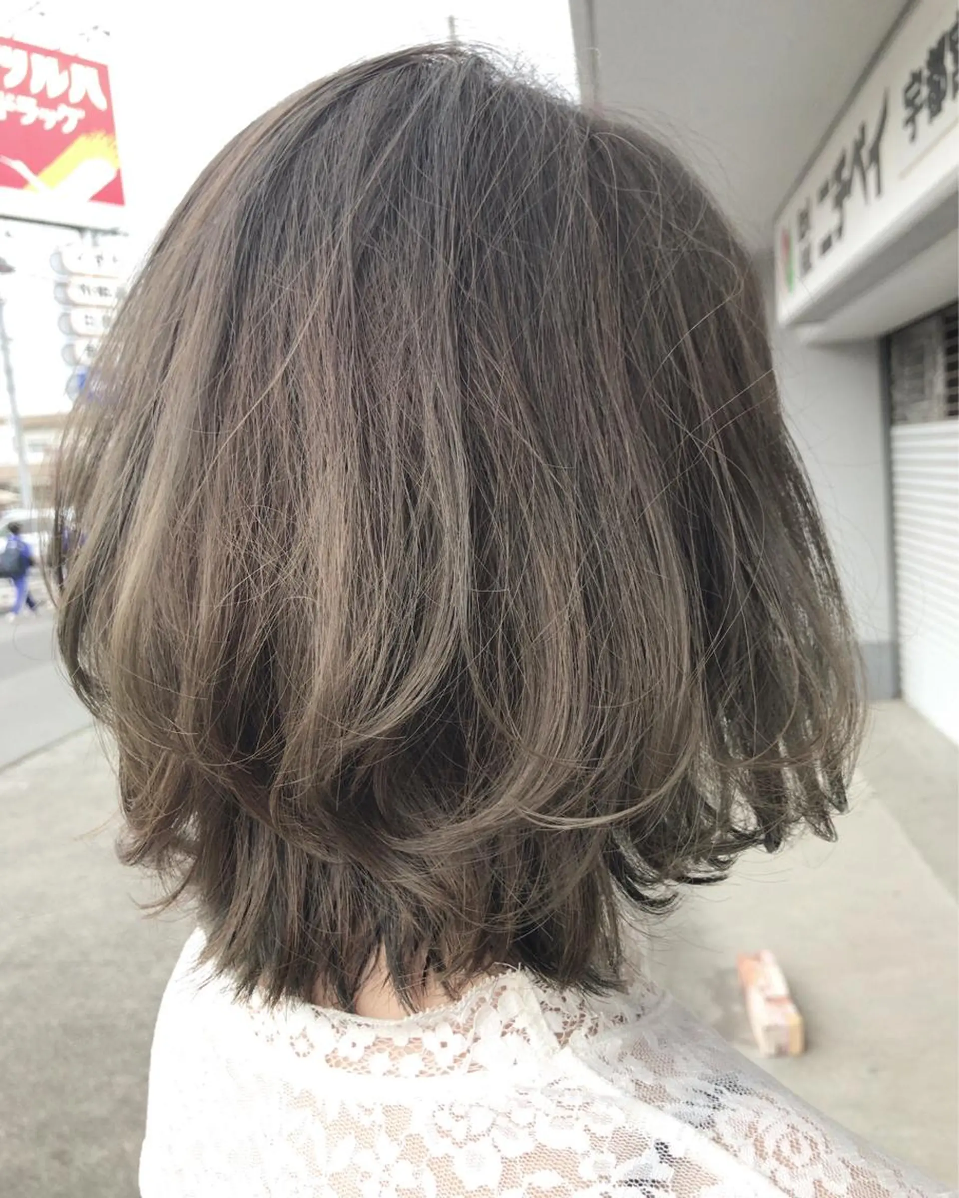 ミディアム カラー レイヤーカット匠 イソザキノリユキのヘアスタイル