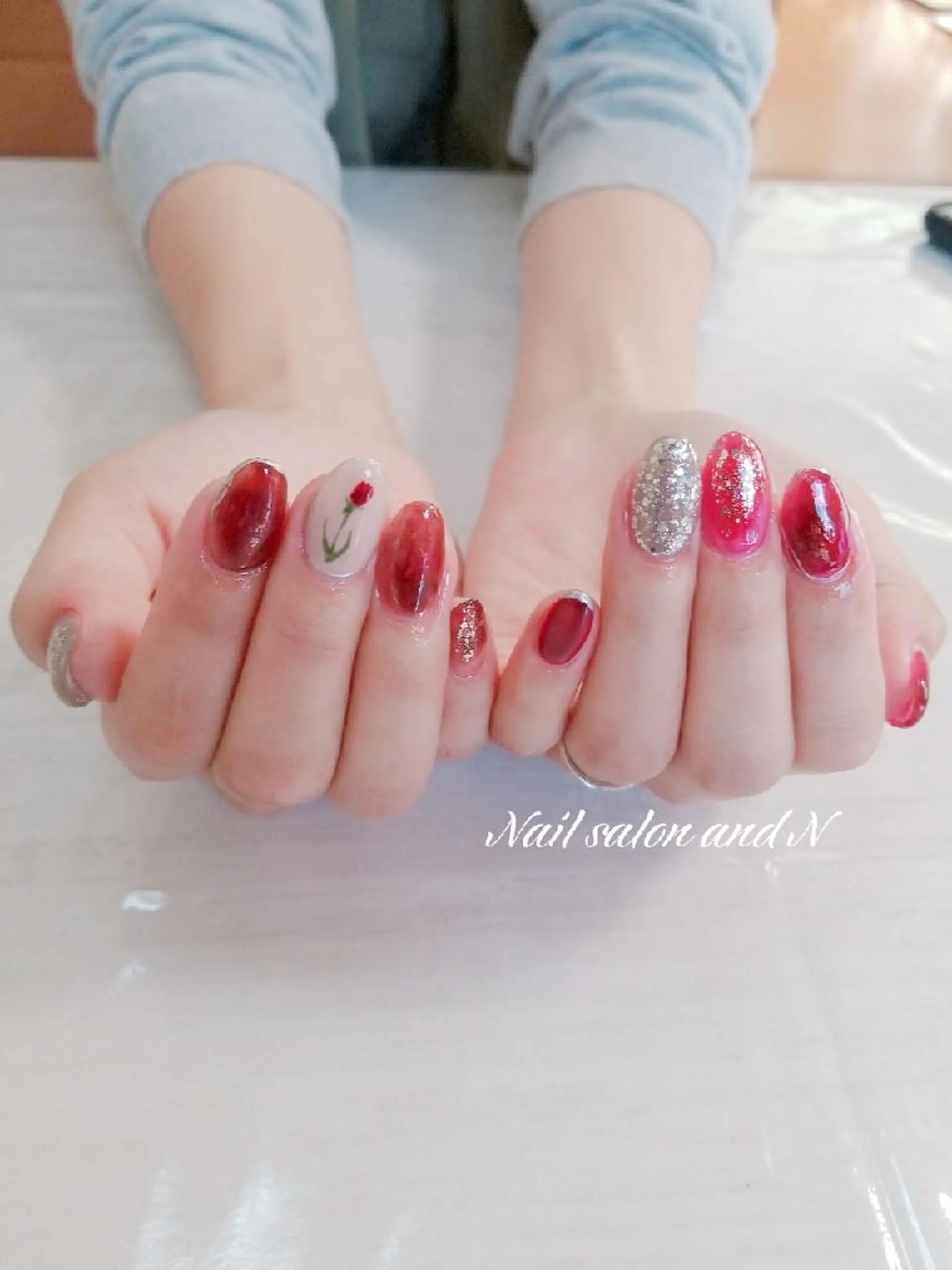 ネイル and Nのネイルデザイン