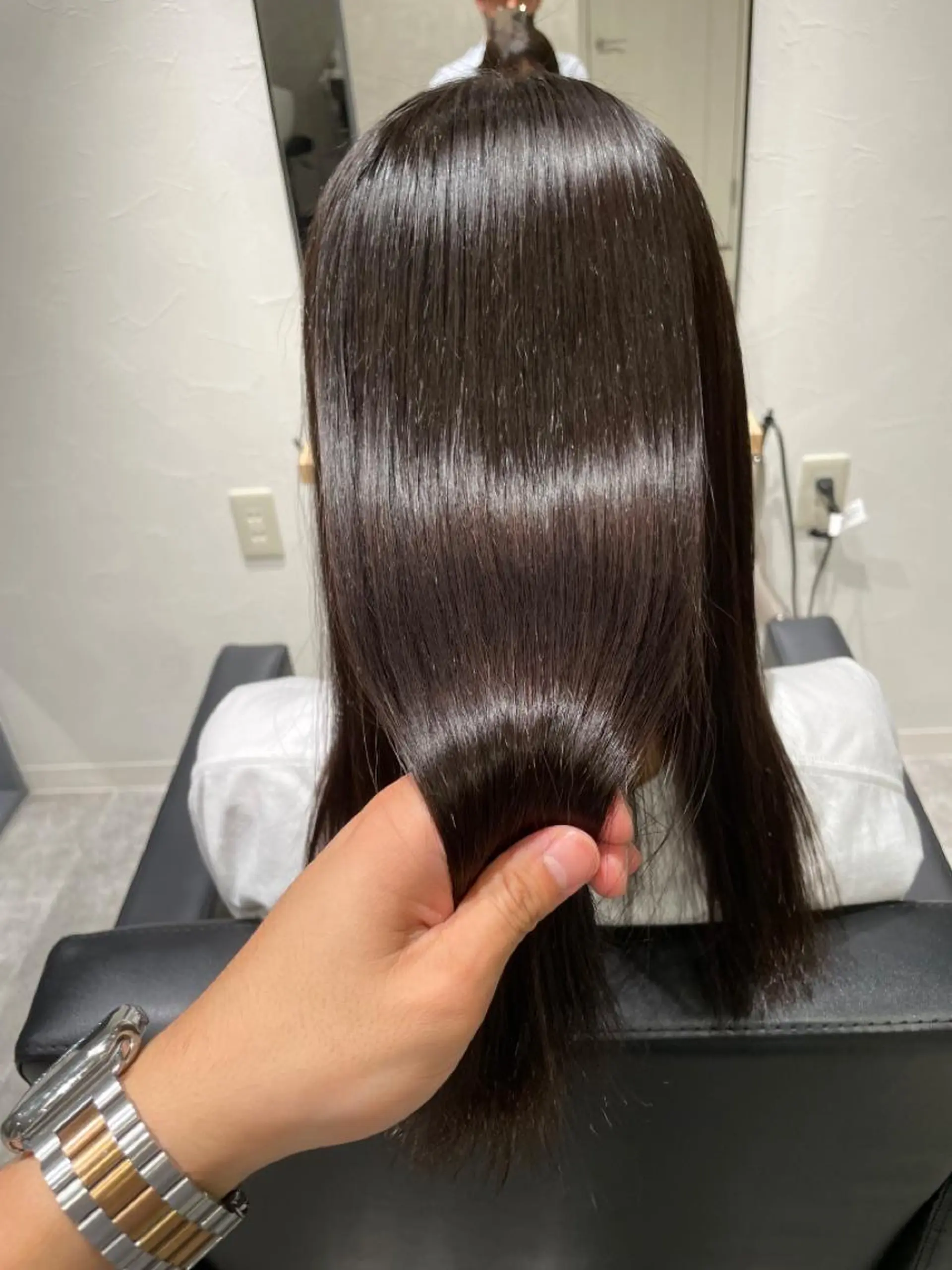 ロング esu心斎橋所属・esu☀️勇美☀️ 髪質改善ストレートのヘアスタイル