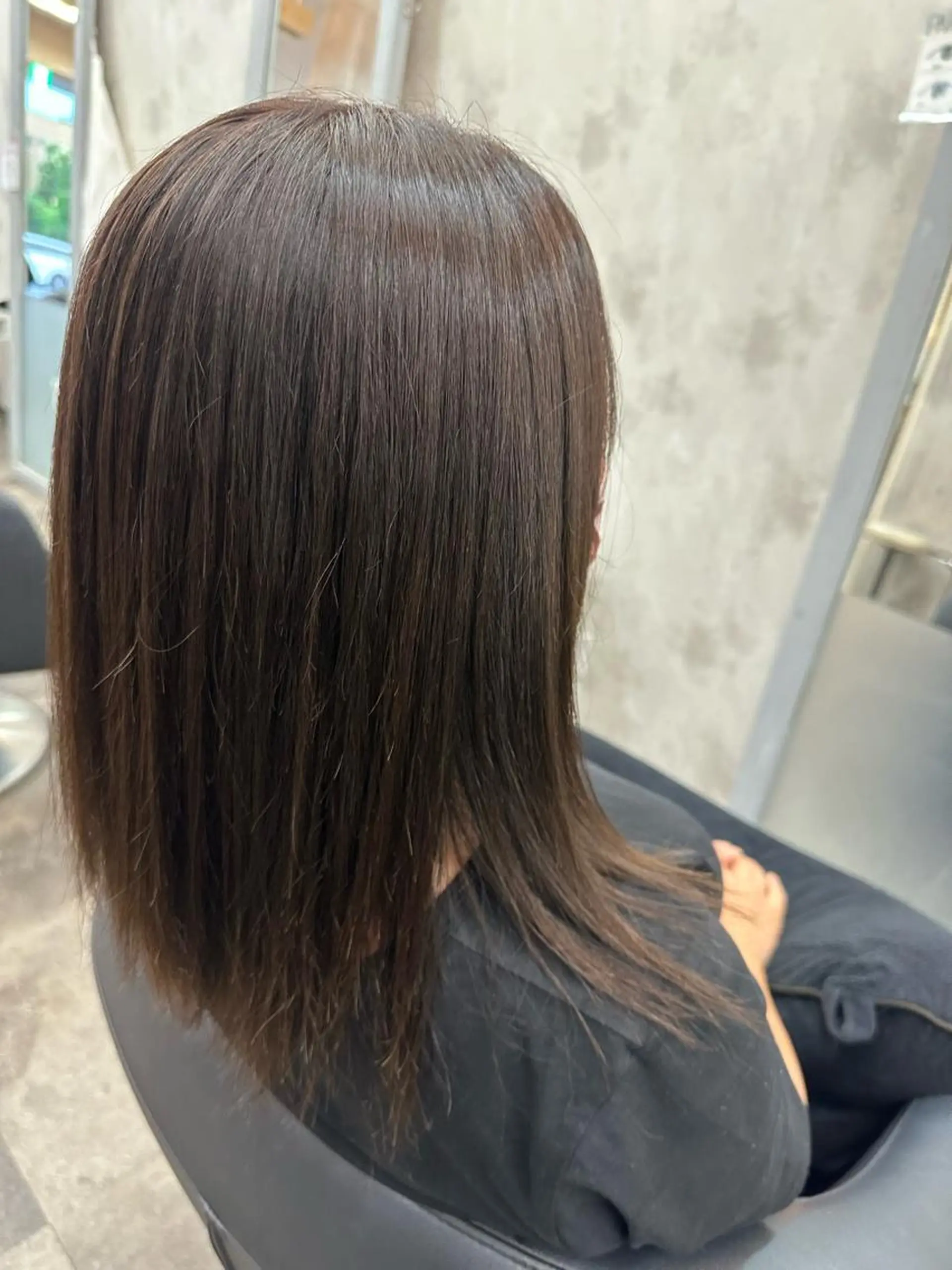 セミロング カラー 縮毛矯正 トリートメント 酸性ストレート 森本 倭のヘアスタイル