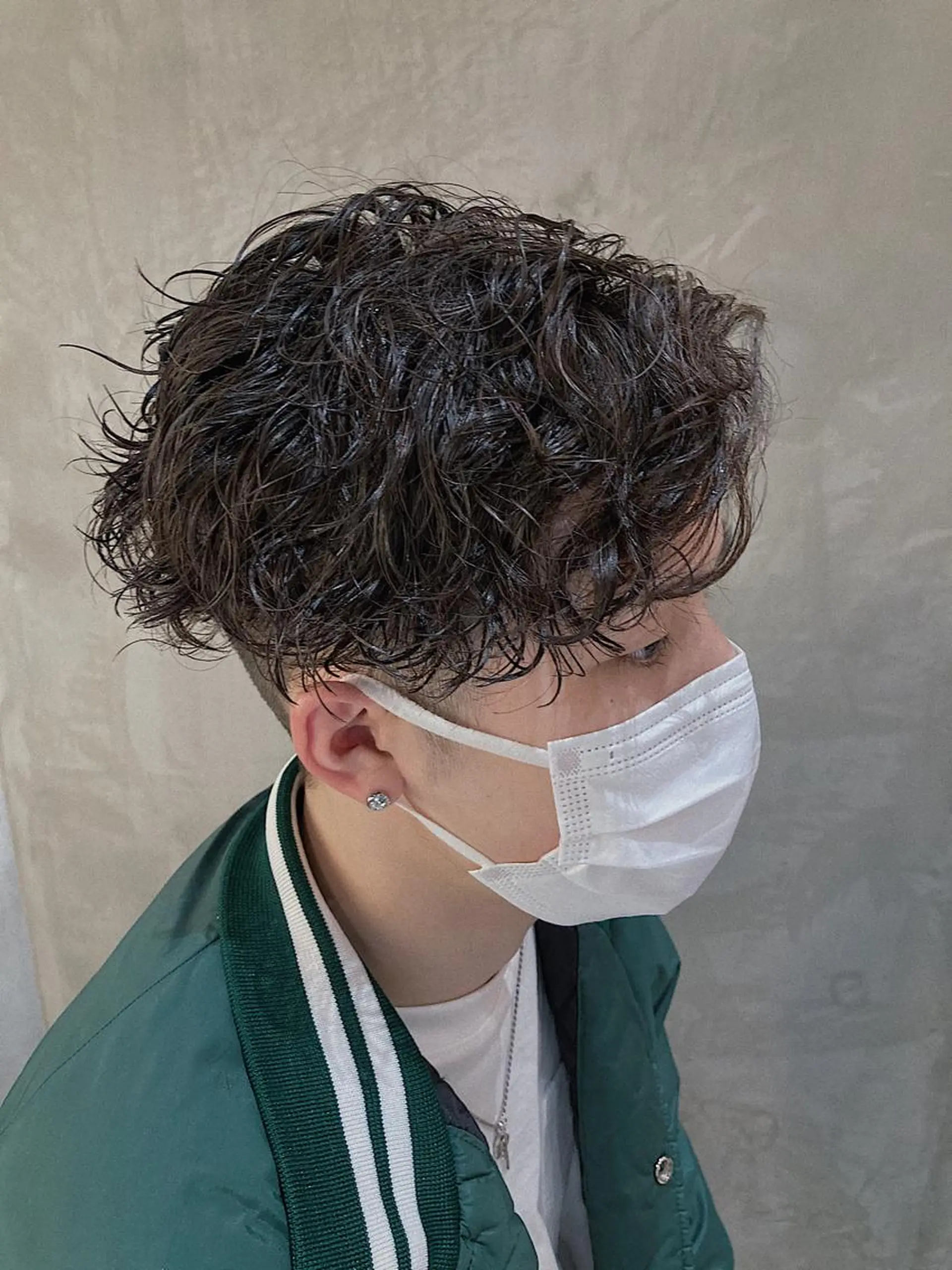 ショート パーマ メンズ マッシュ 波巻きスパイラルパー マ/シャドウパーマ駿のヘアスタイル