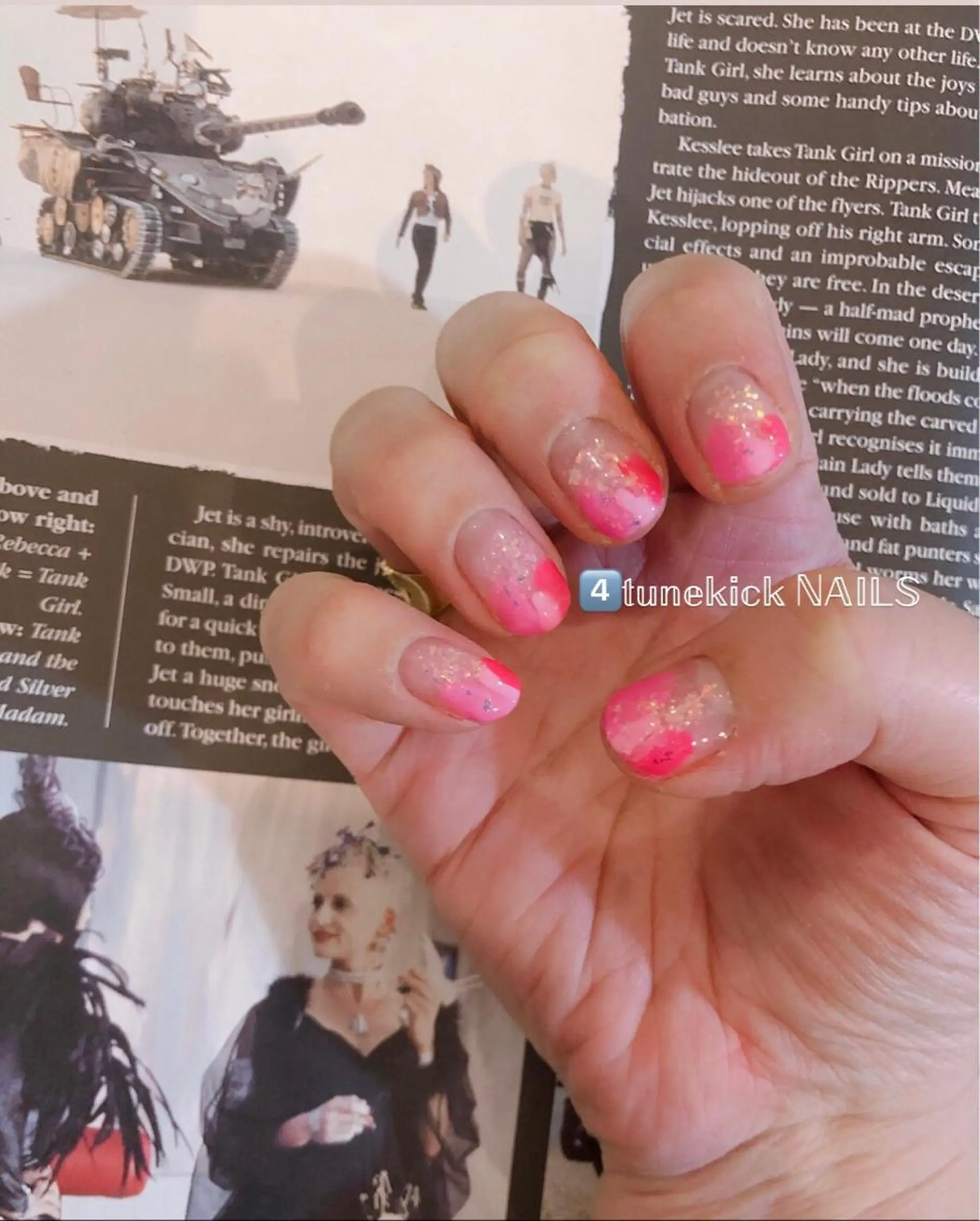 ネイル バレンタイン 4tunekick NAILS(フォーチュンキックネイルズ)所属・光森 淳子のネイルデザイン