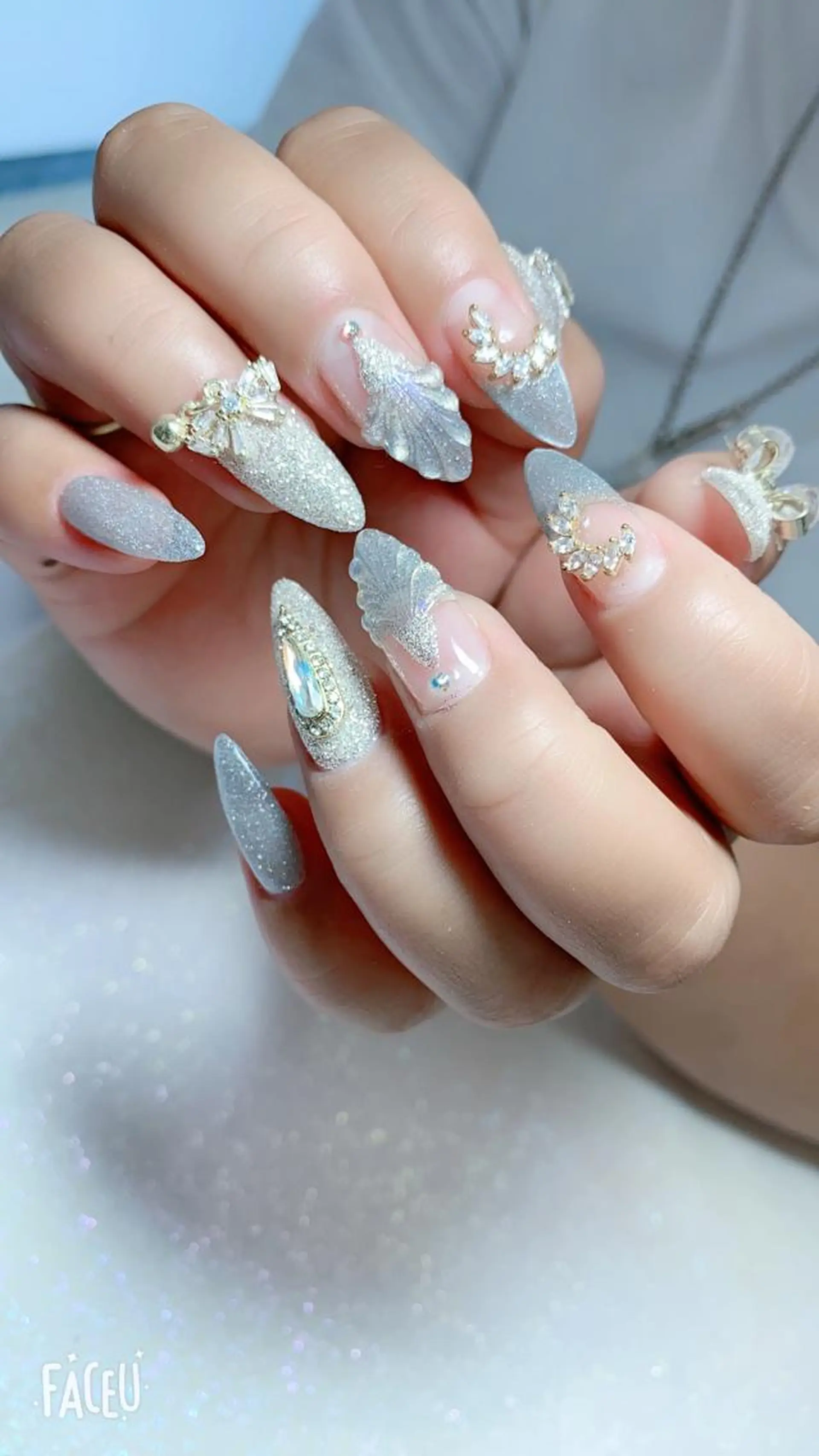 ネイル Flowerネイルサロン所属・. yukiのネイルデザイン