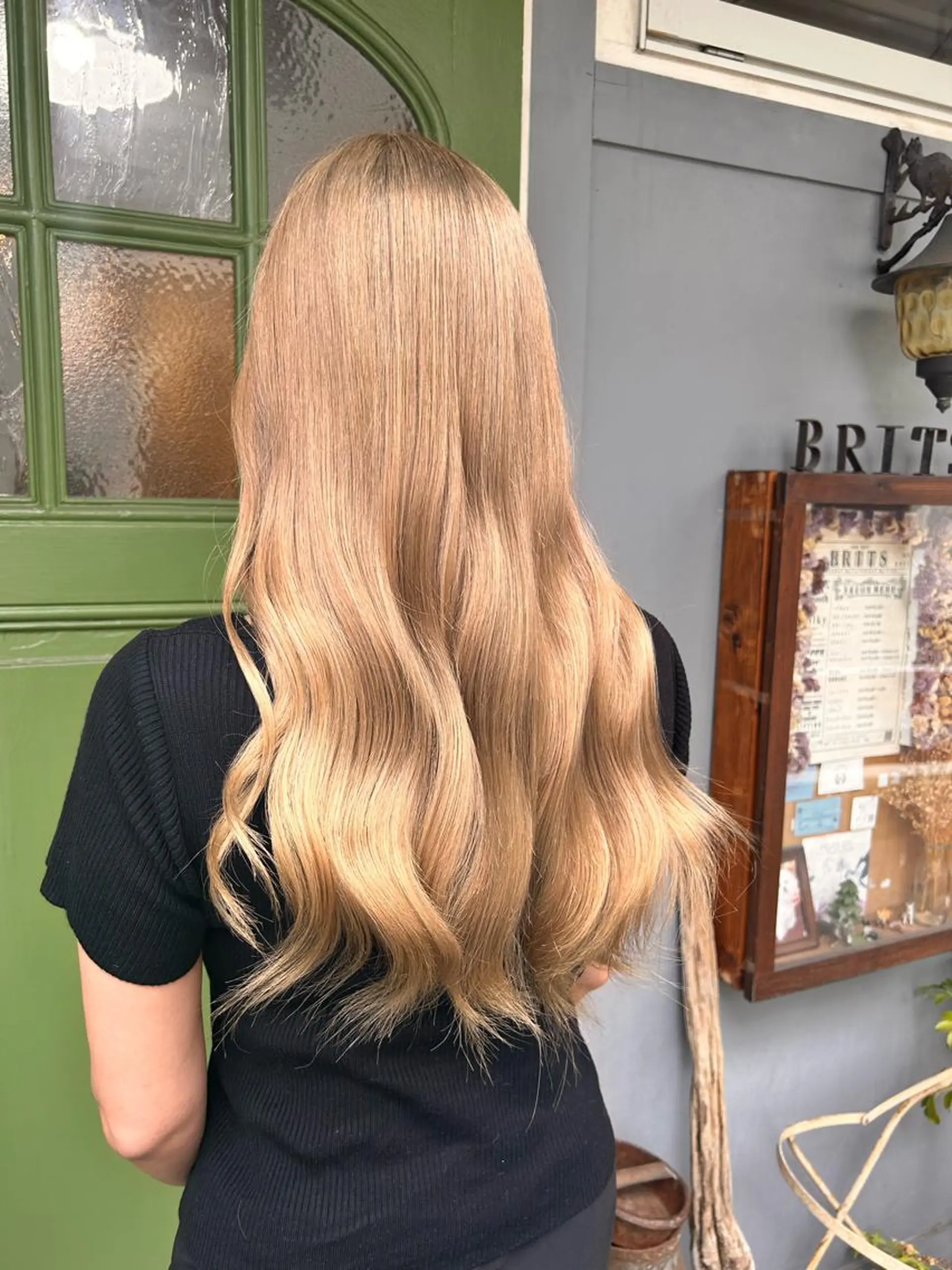 ロング カラー ベージュカラー ホワイトベージュ ヘアカラー トリートメント 清水千優/パーマ/透 明感カラー/メンズのヘアスタイル