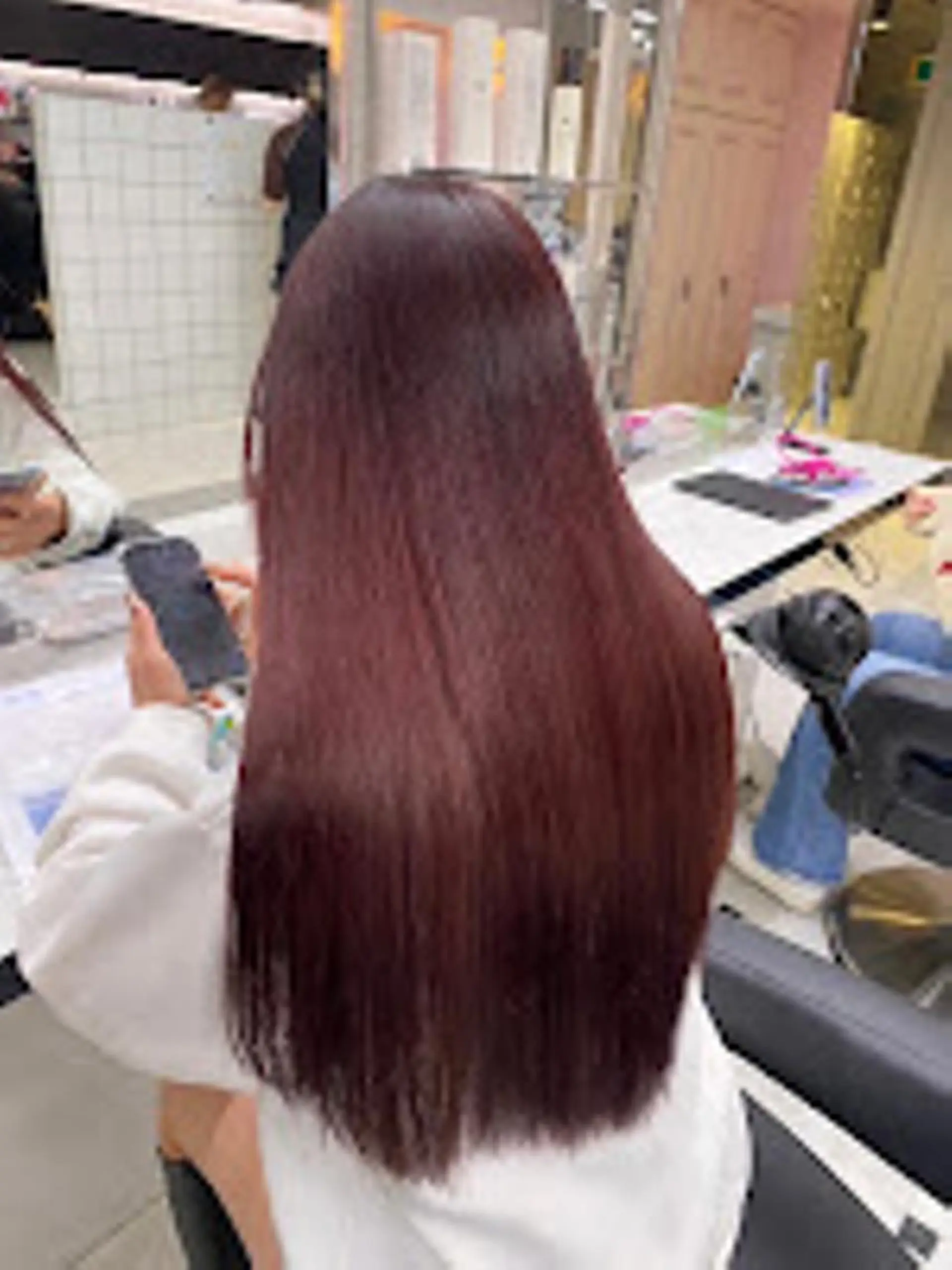 カラー 🪞official FRUITS渋谷🩰のヘアスタイル