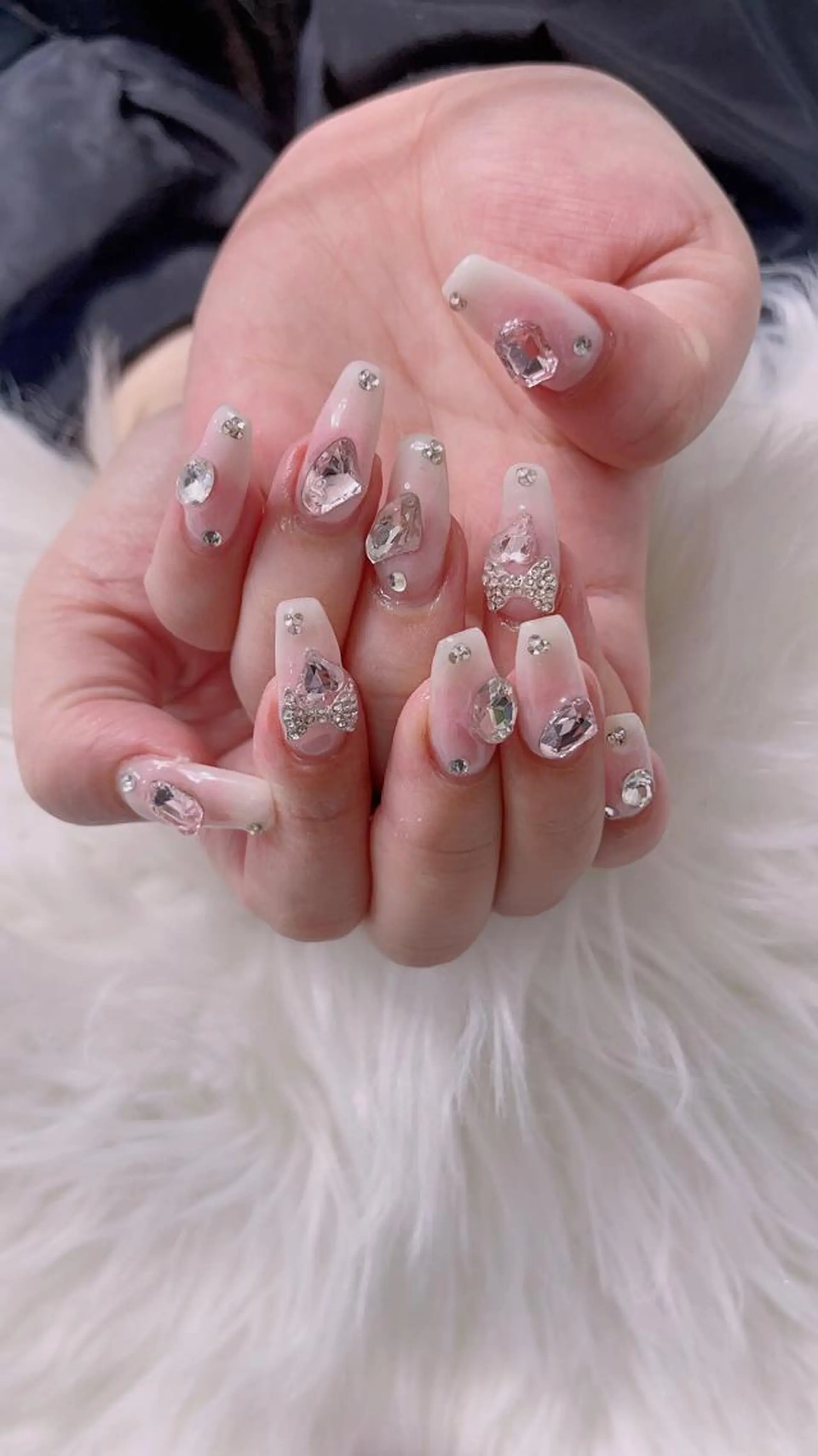 ネイル 菲菲ネイルサロン所属・FF フィフィネイルサロンのネイルデザイン