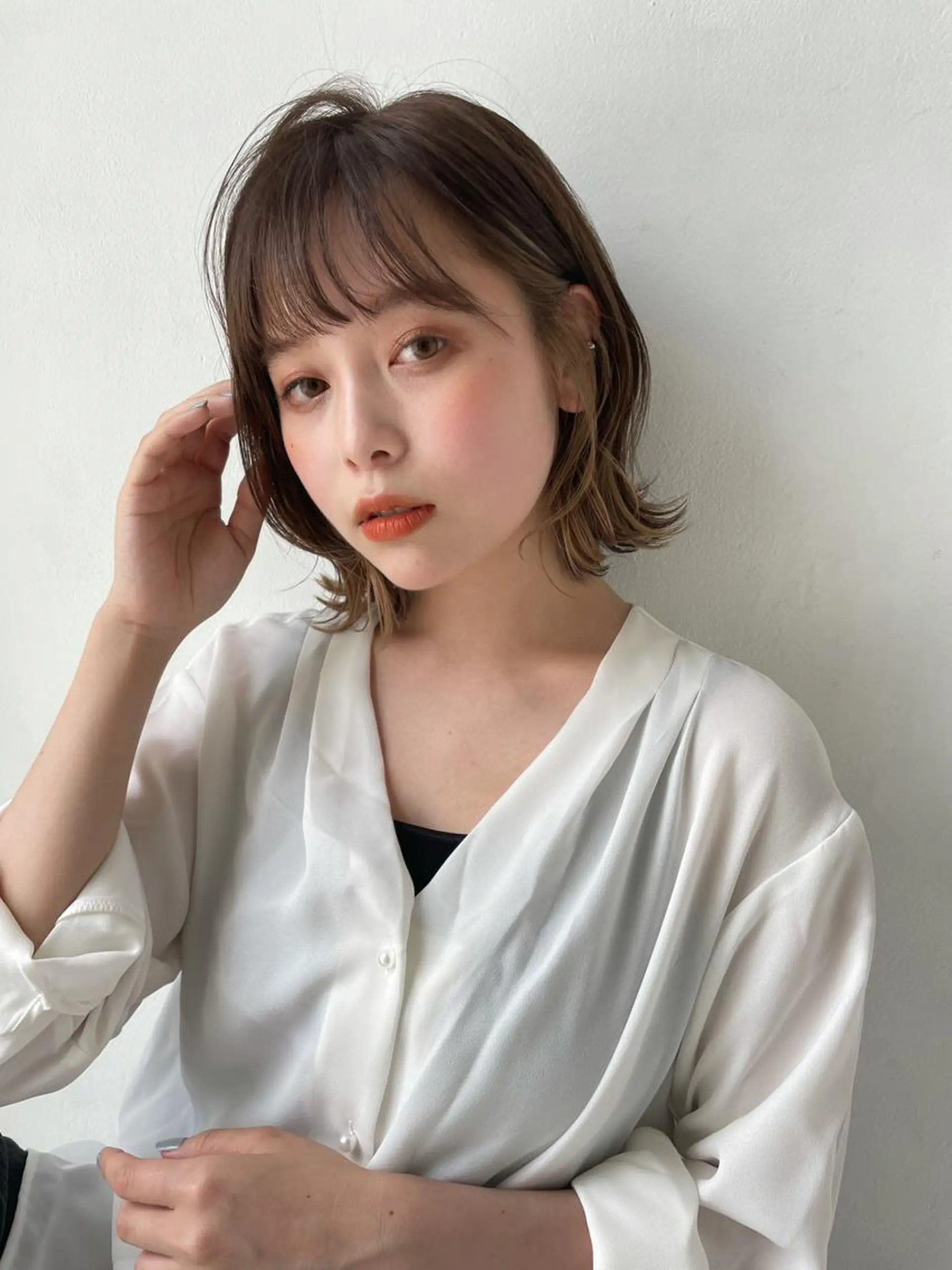 ショート カラー ボブ 外ハネヘア 宮澤  タケル ミディアムヘアのヘアスタイル