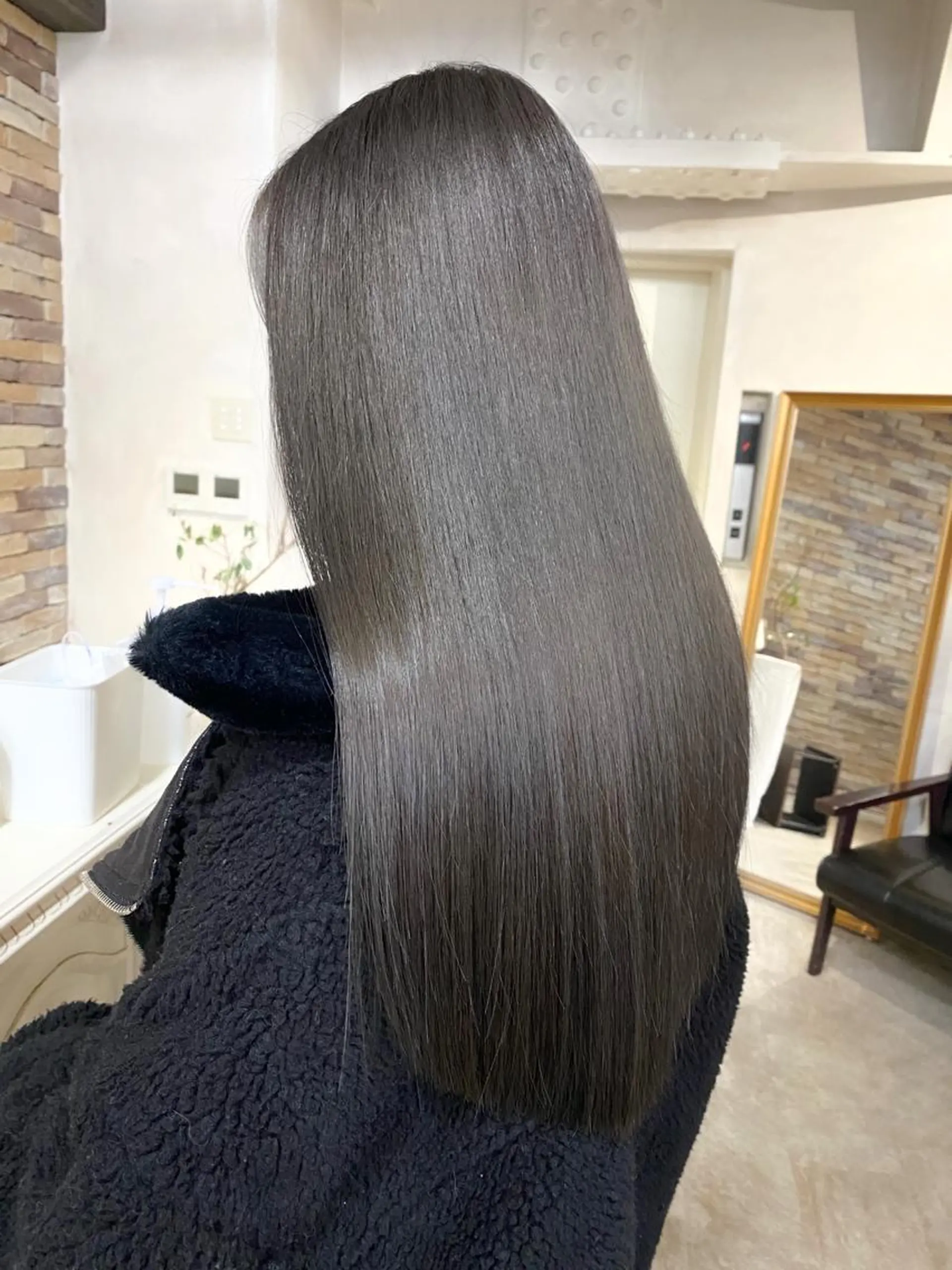 ロング カラー ベージュカラー ブリーチ ブリーチなしカラー オリーブベージュ ミニモお気に入り数 No.1宍戸雄弥のヘアスタイル