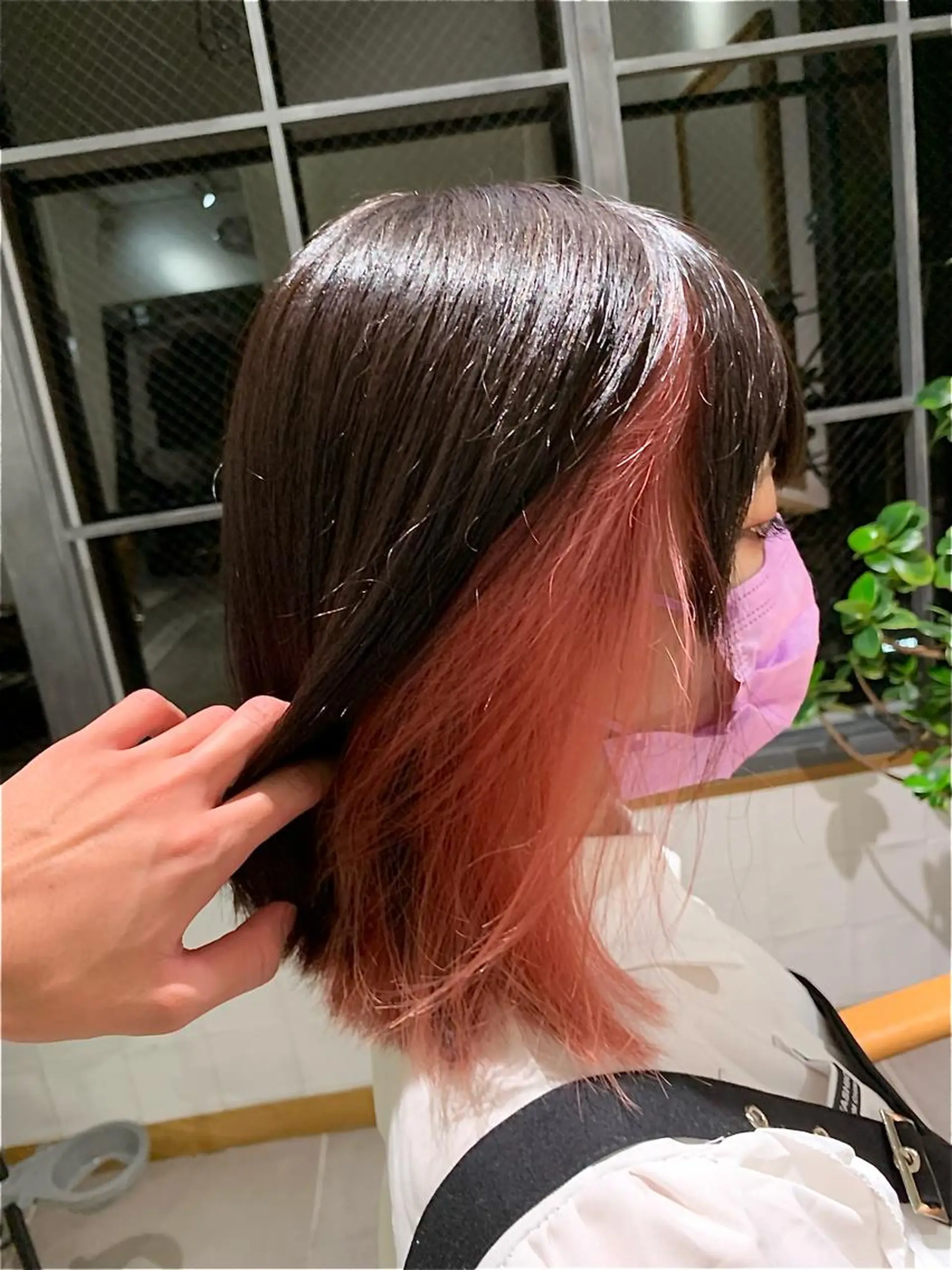 ショート レイヤーカット✂️ 透明感カラー🫧栄のヘアスタイル