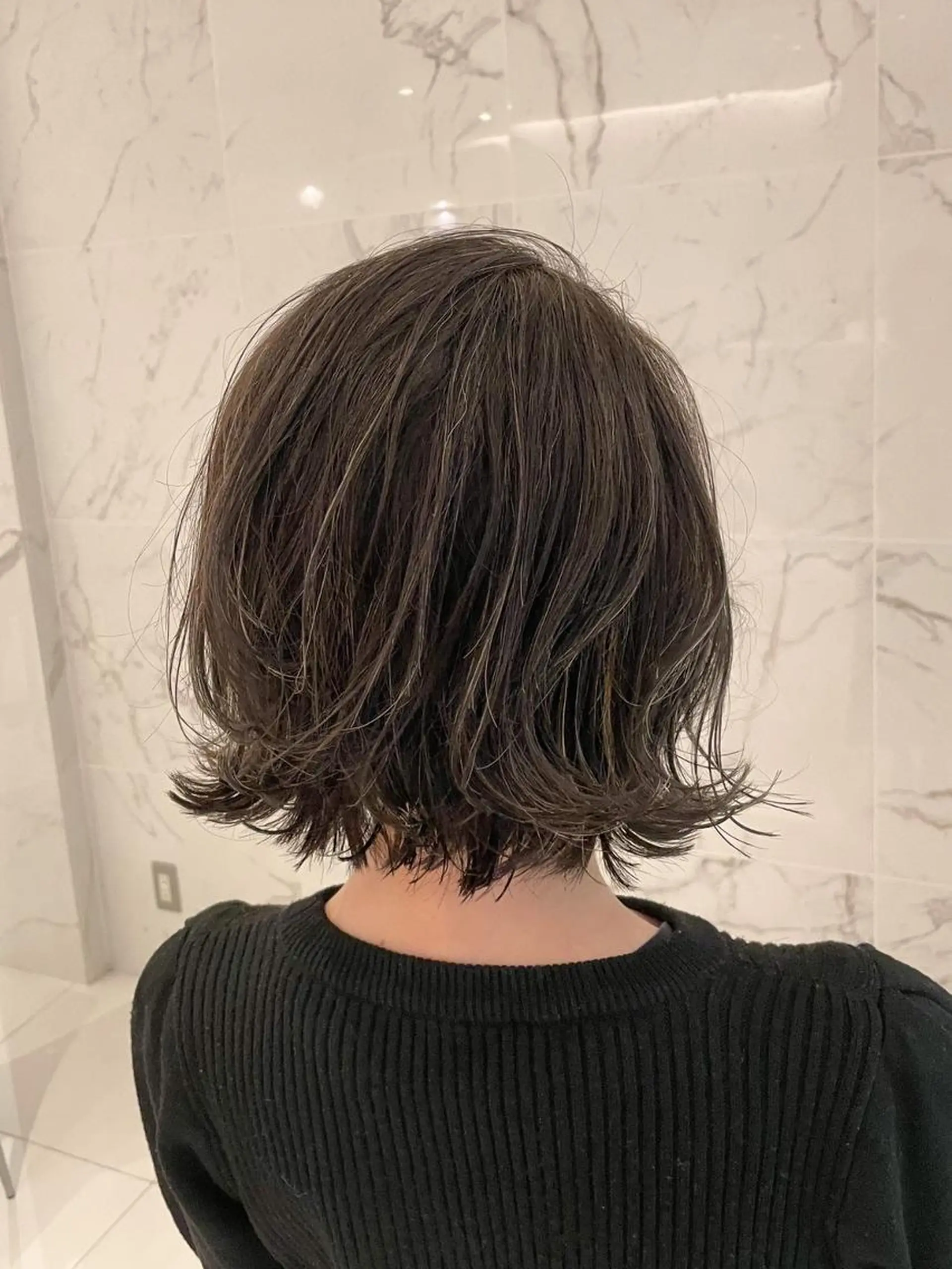 ミディアム AVANCE. 広島本通店のヘアスタイル