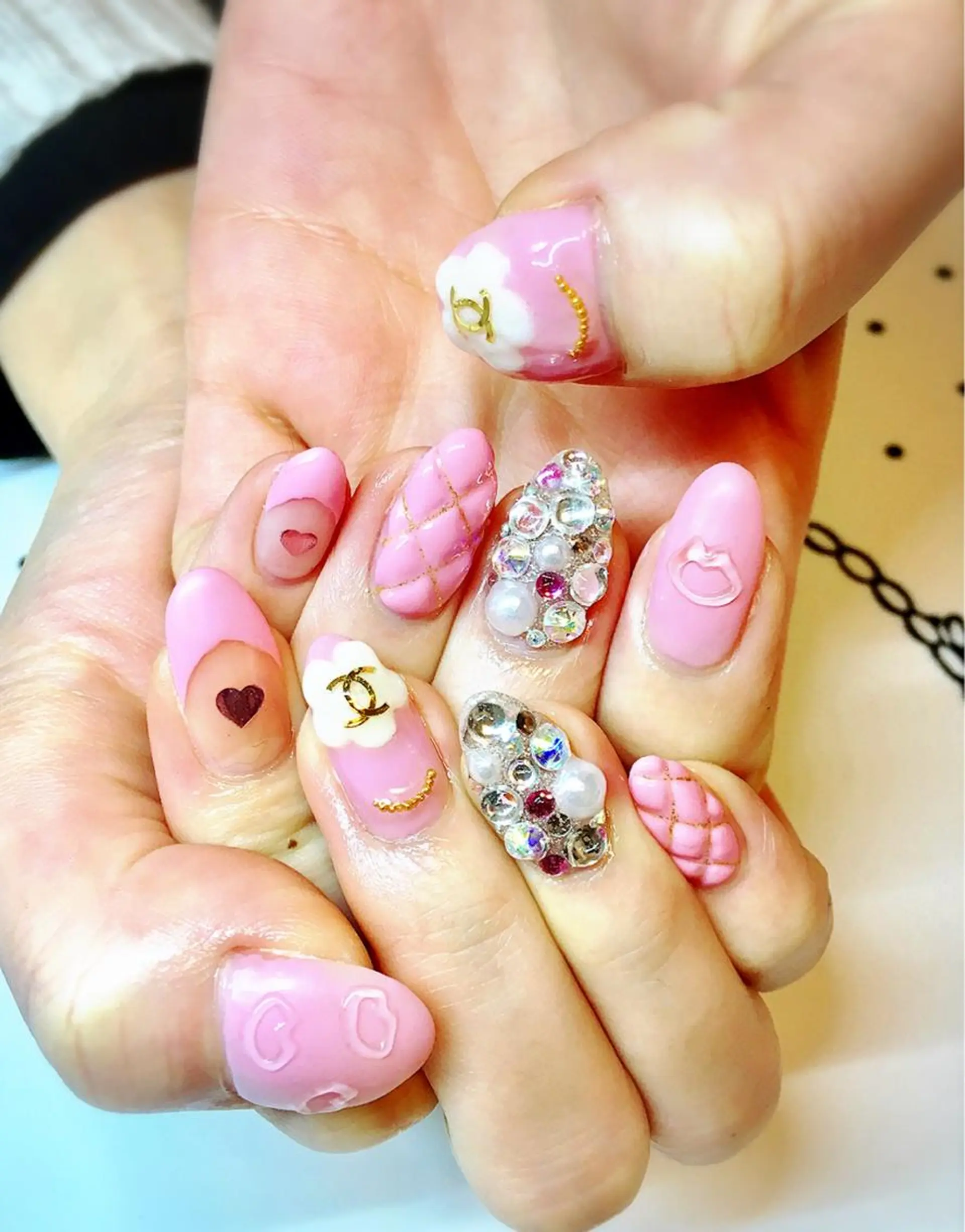 ネイル nailsalon sugarr所属・nailist cocoのネイルデザイン