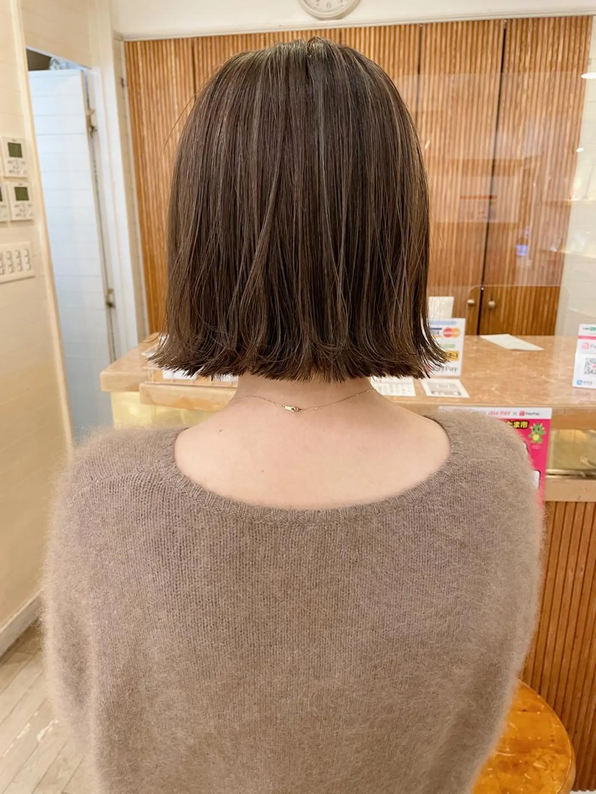 ショート 切りっぱなしボブ ボブ 外ハネヘア カット ヘアカラー 【ボブ/個室サロン】 癒し空間mimuraのヘアスタイル