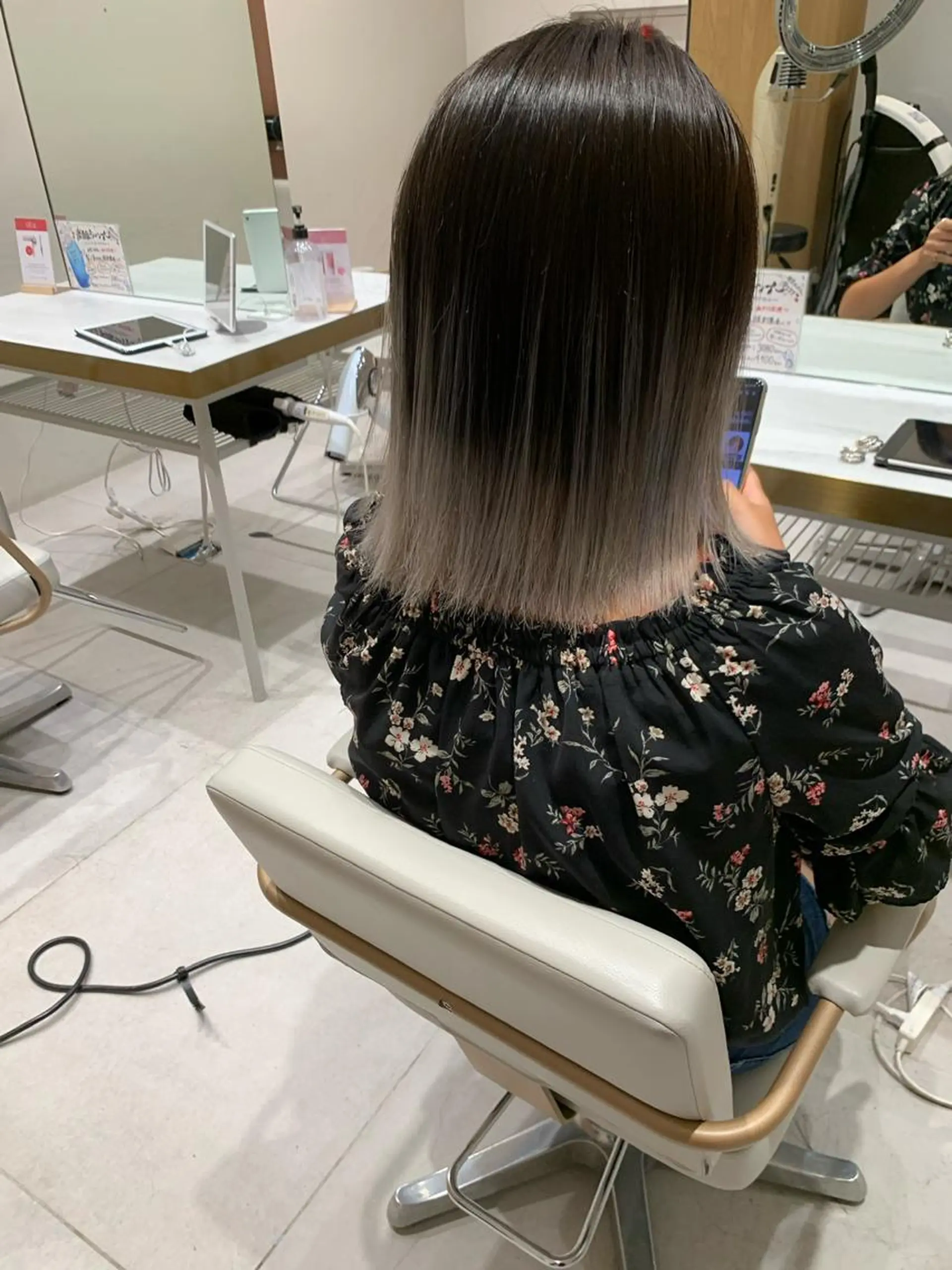カラー レイヤー専門家 ダブルカラー修のヘアスタイル