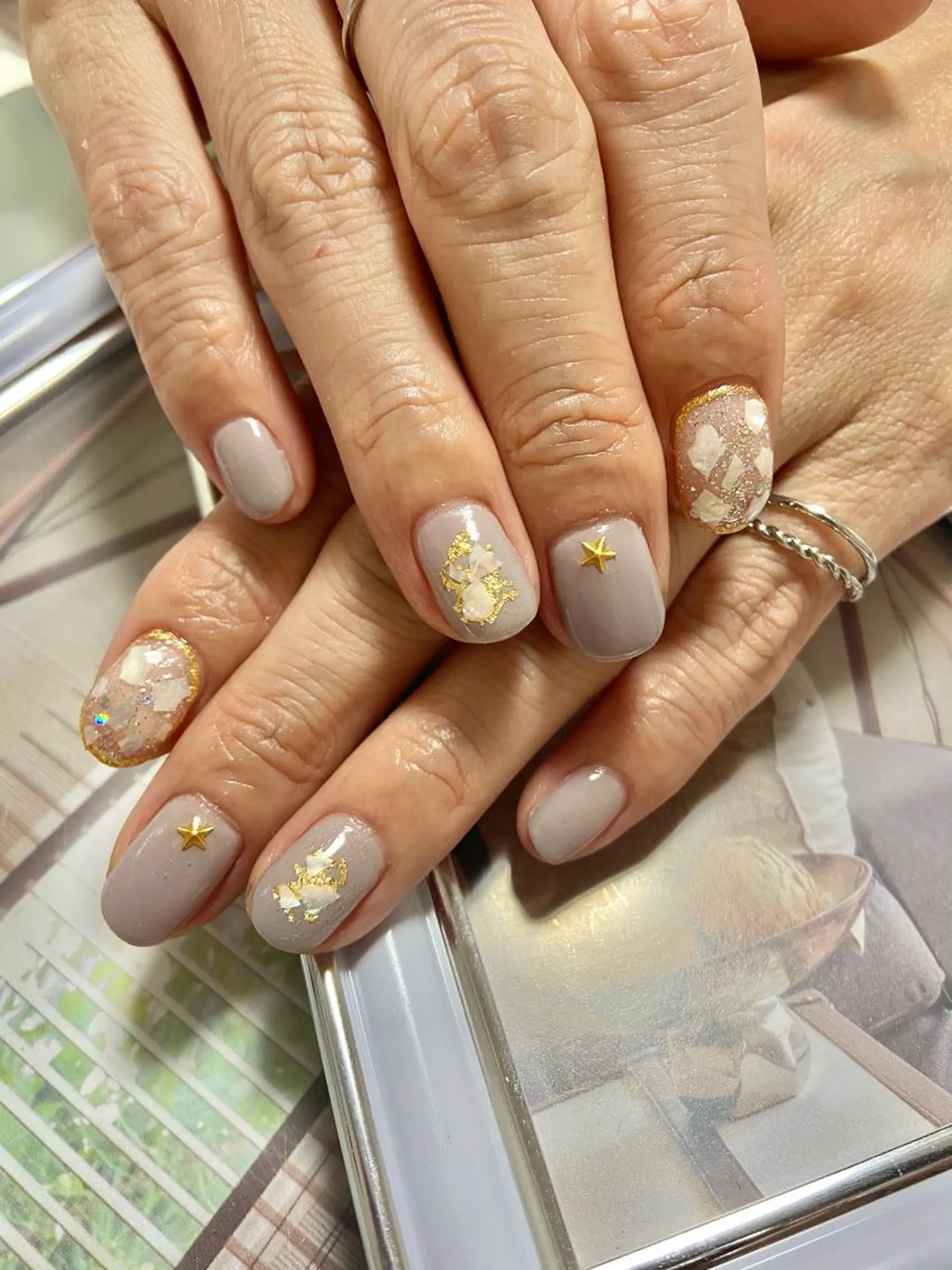 ネイル ハンドネイル フットネイル Lokahi NAILのネイルデザイン