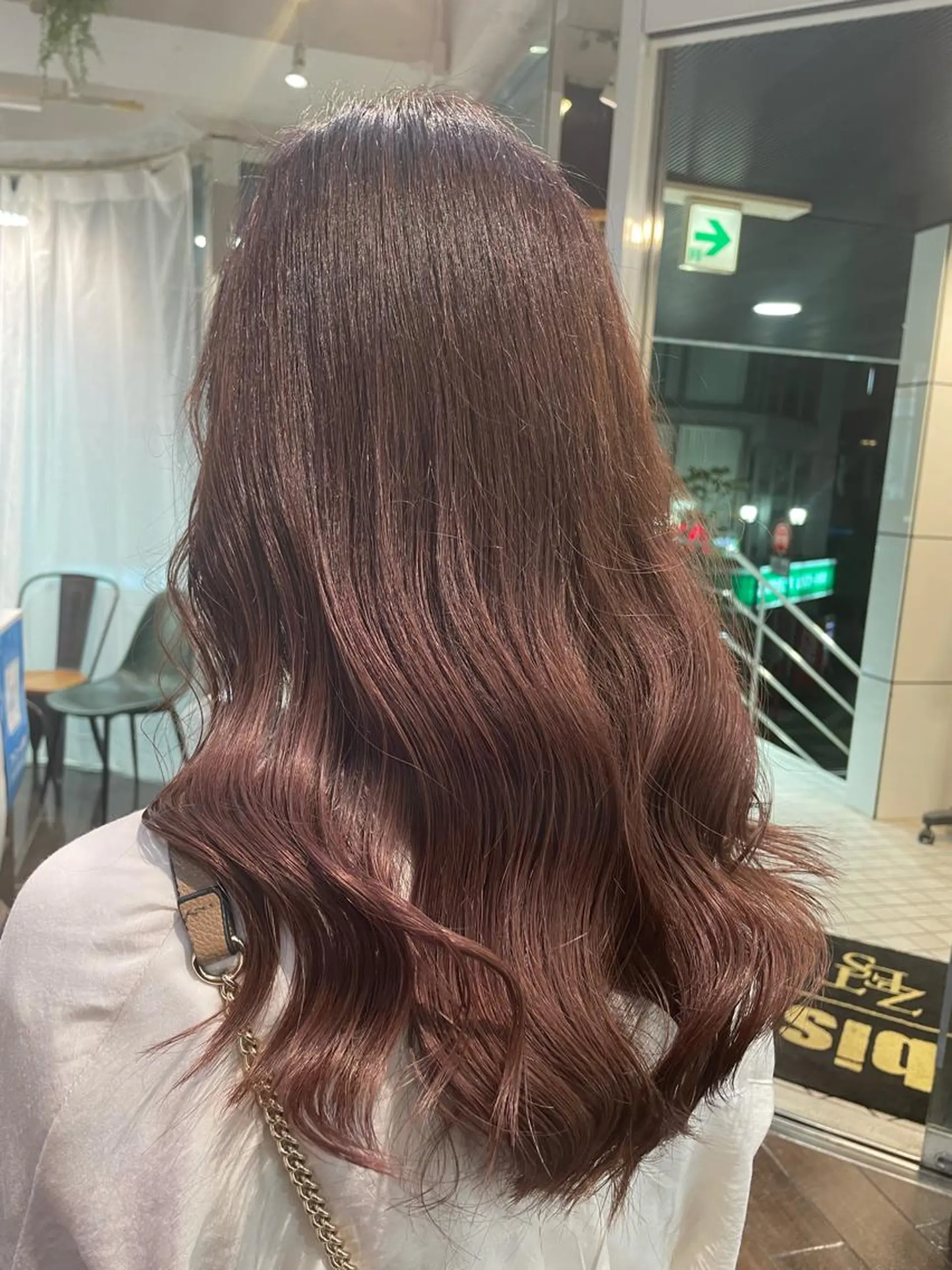 ミディアム カラー ブリーチ ブラウンカラー ケアブリーチ ダブルカラー インナーカラー ヘアカラー トリートメント 韓国ヘア🦋 MIYUのヘアスタイル