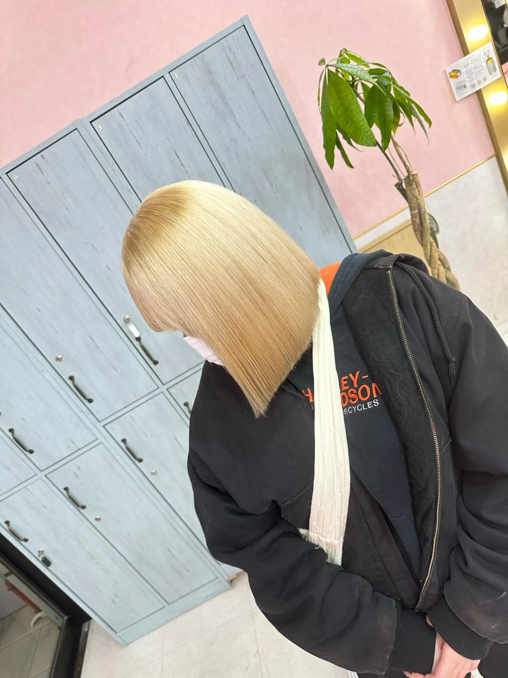 ミディアム カラー ヘアカラー トリートメント ブリーチ率No.1 MANATO🎨🌈のヘアスタイル