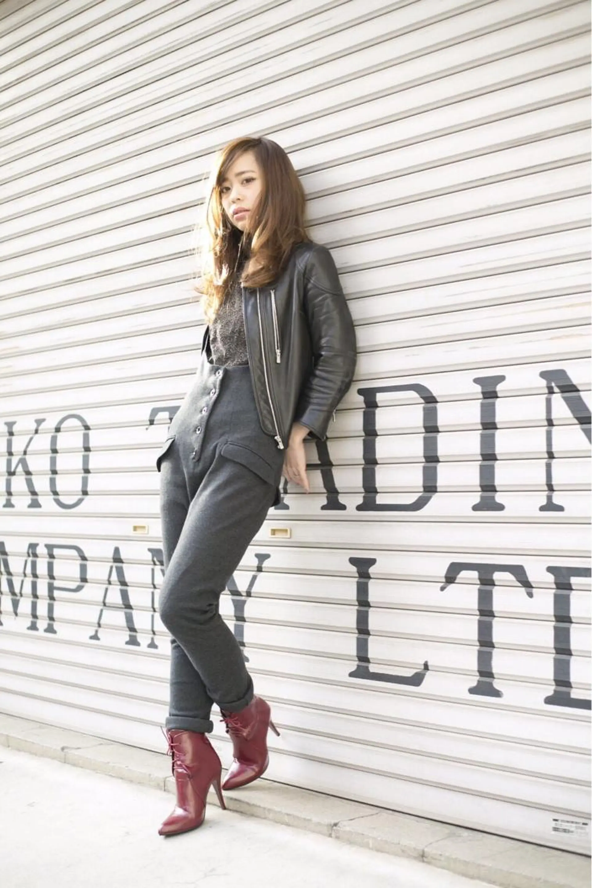 セミロング カラー パーマ ヘアアレンジ メンズ キッズ ネイル マツエク・マツパ アティリー 西梅田のヘアスタイル