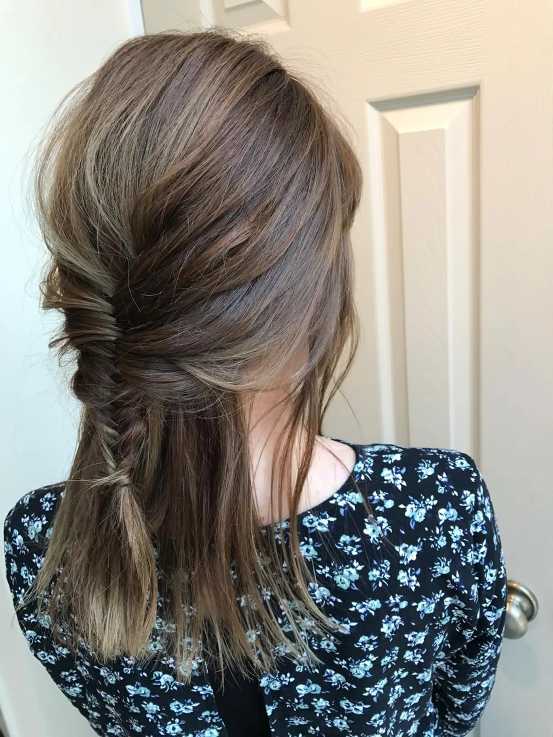 カラー ベージュカラー ハイライトカラー HARUNA🤍 大人ショートヘアのヘアスタイル