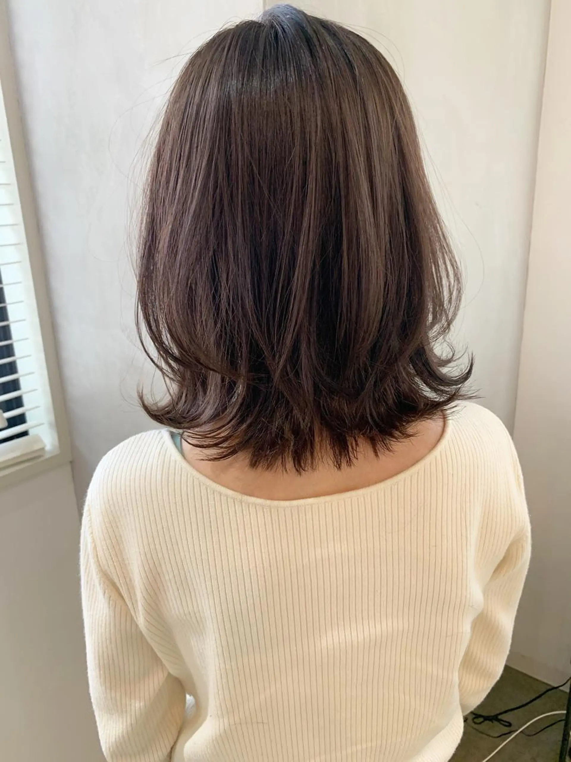 ミディアム くびれヘア くびれレイヤー レイヤーカット Pēji所属・松村 総のヘアスタイル