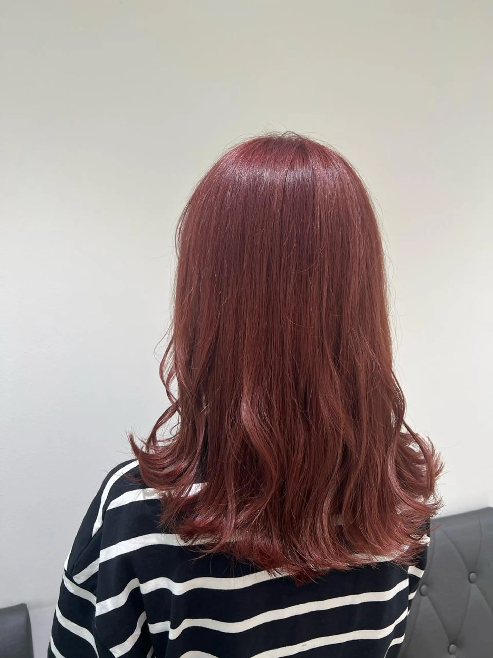 セミロング カラー ベージュカラー ブリーチ ピンクカラー ピンクベージュ 【暖色カラー特化】 中山由梨のヘアスタイル