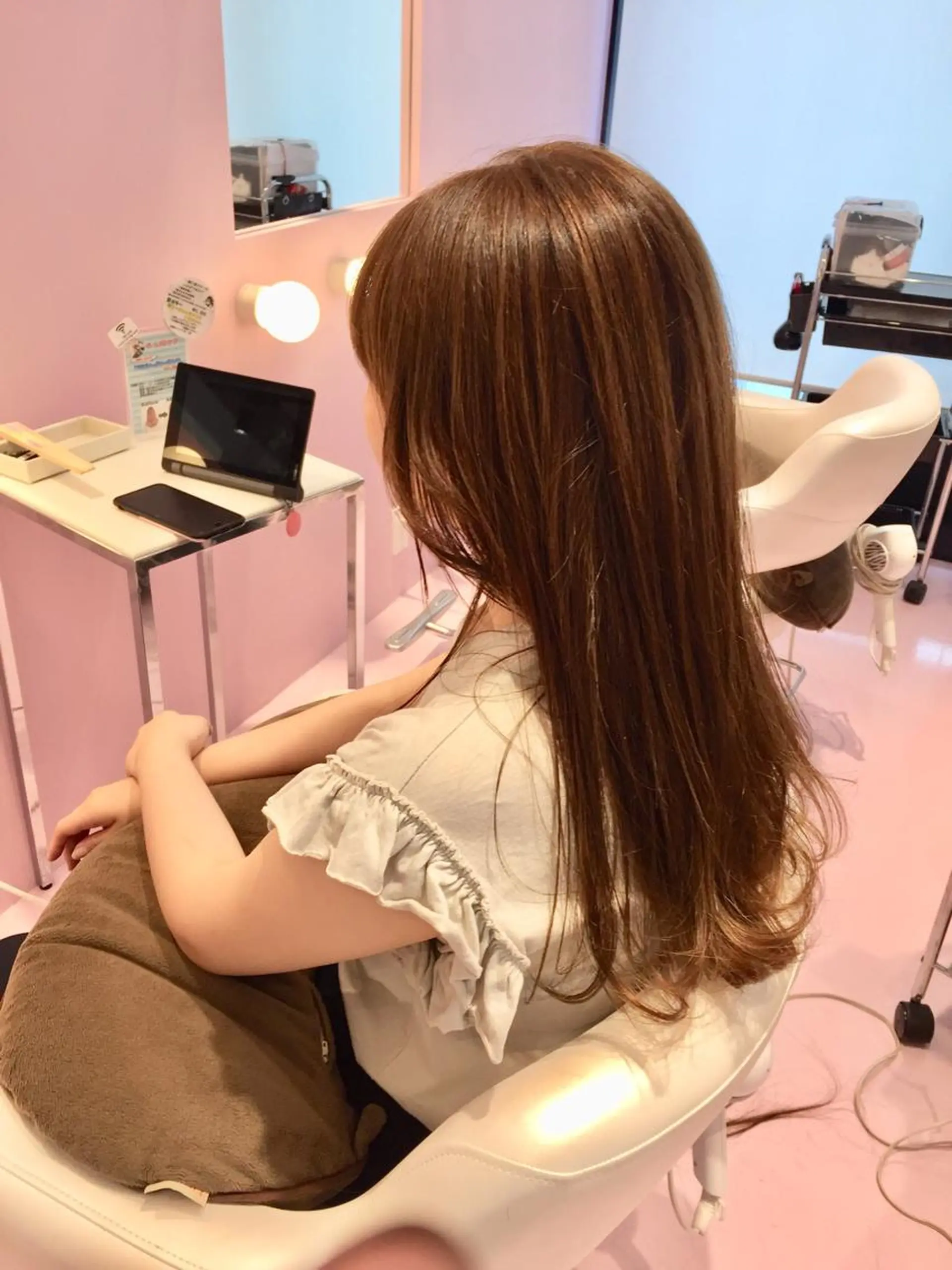 セミロング アッシュ カット ヘアカラー トリートメント 所渉/韓国レイヤー /ウルフカットのヘアスタイル